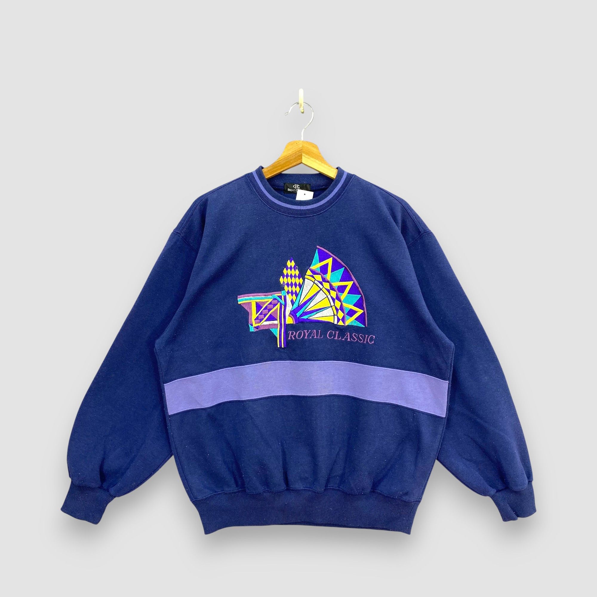 Japanese Brand Vintage 90s Royal Classic Sweater Retro Novelty Jumper Size US L / EU 52-54 / 3 - 1 Thumbnail