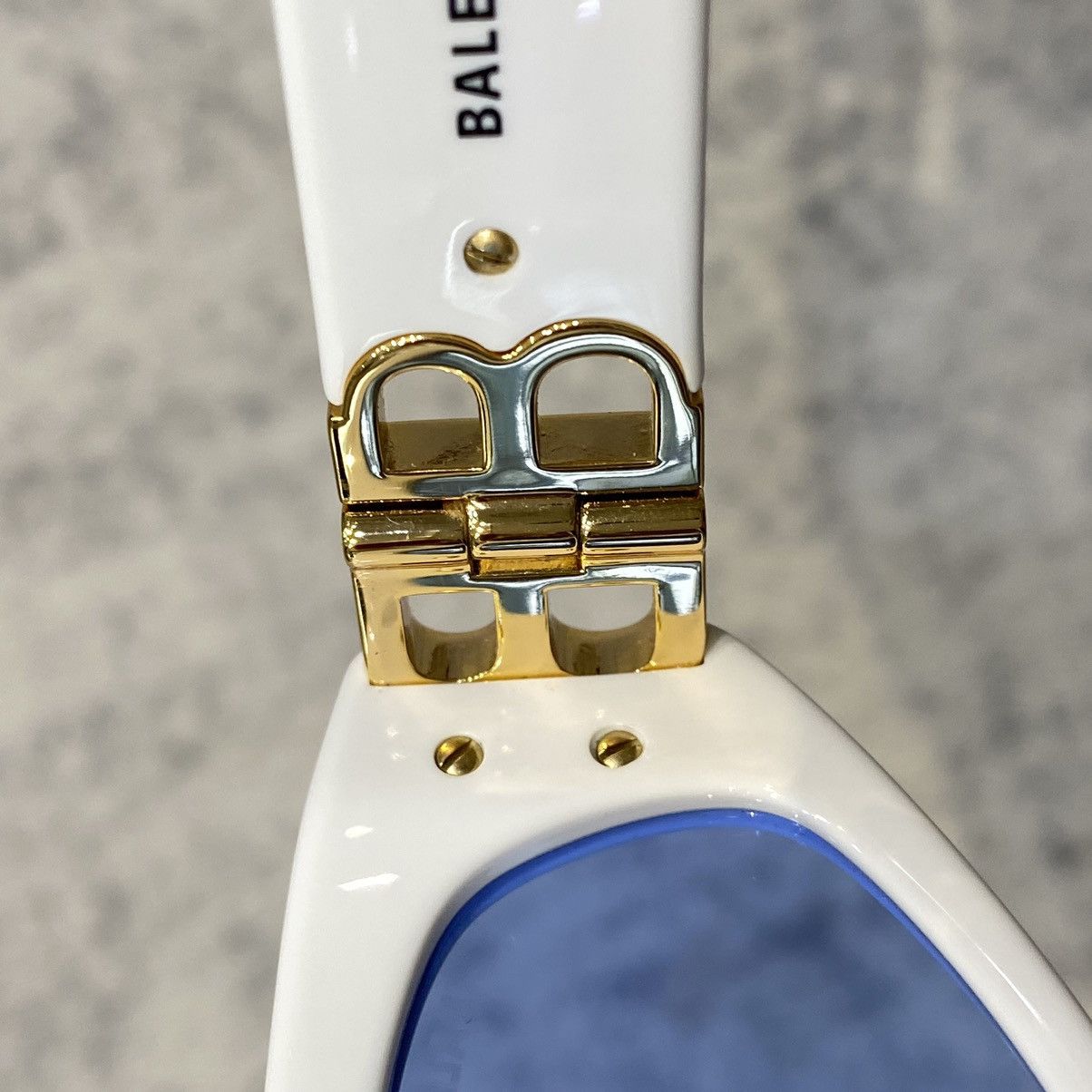 Balenciaga BALENCIAGA Dynasty D-Frame Sunglasses WHITE/BLUE Size ONE SIZE - 4 Thumbnail