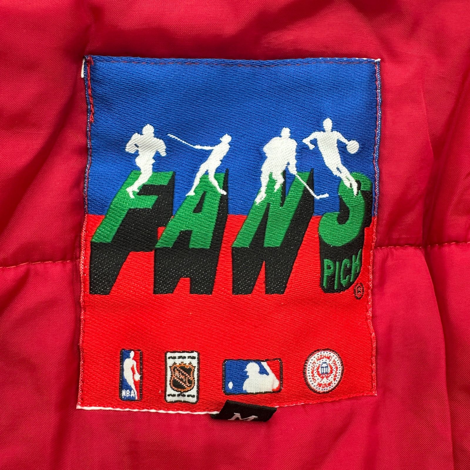 Other VTG 90s FANS Pick Chicago Bulls Puffer Hooded Jacket Medium Size US M / EU 48-50 / 2 - 3 Thumbnail
