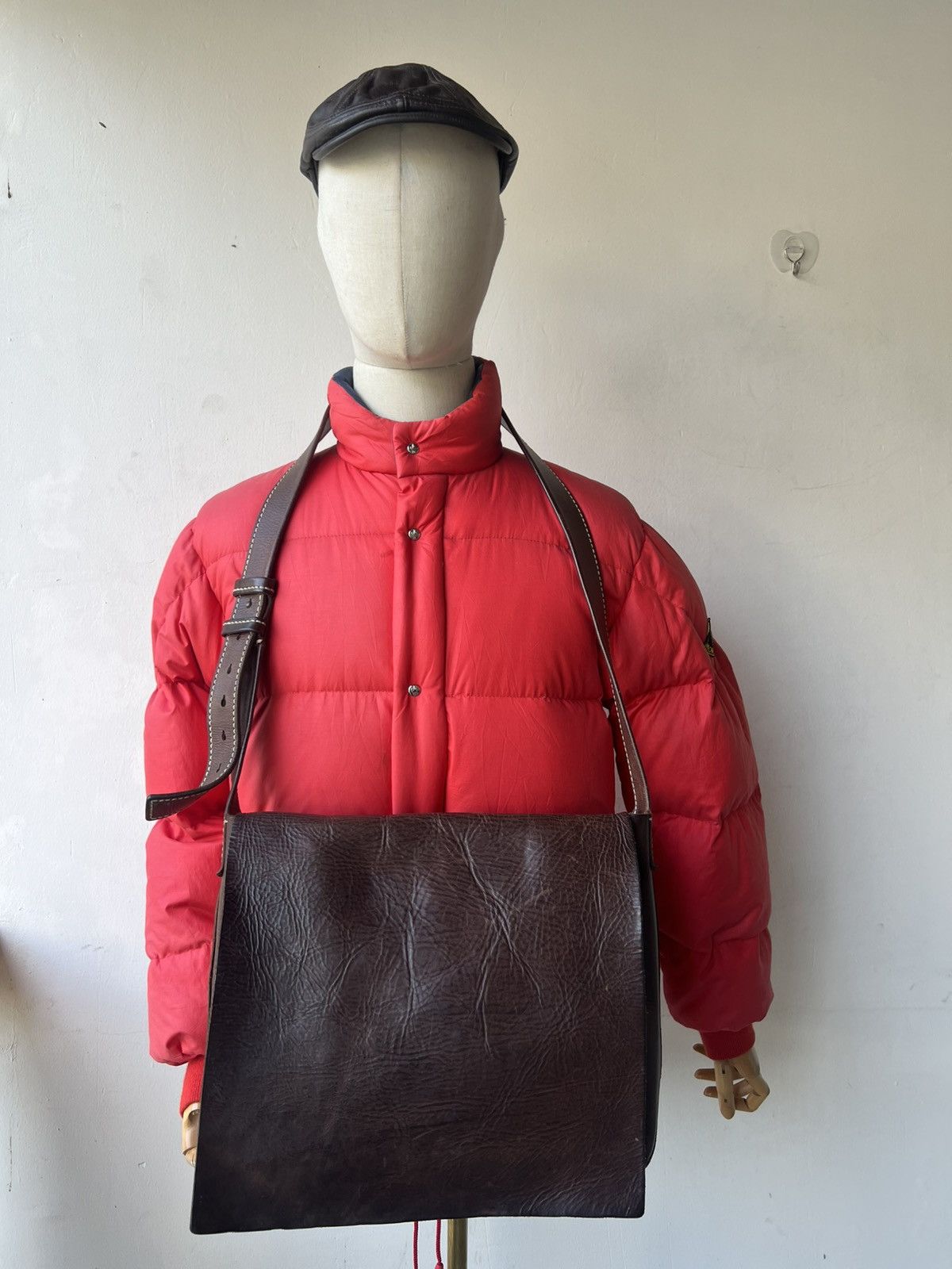 Leather Genten Japan Patina Solid Leather Messenger Bag Size ONE SIZE - 6 Thumbnail
