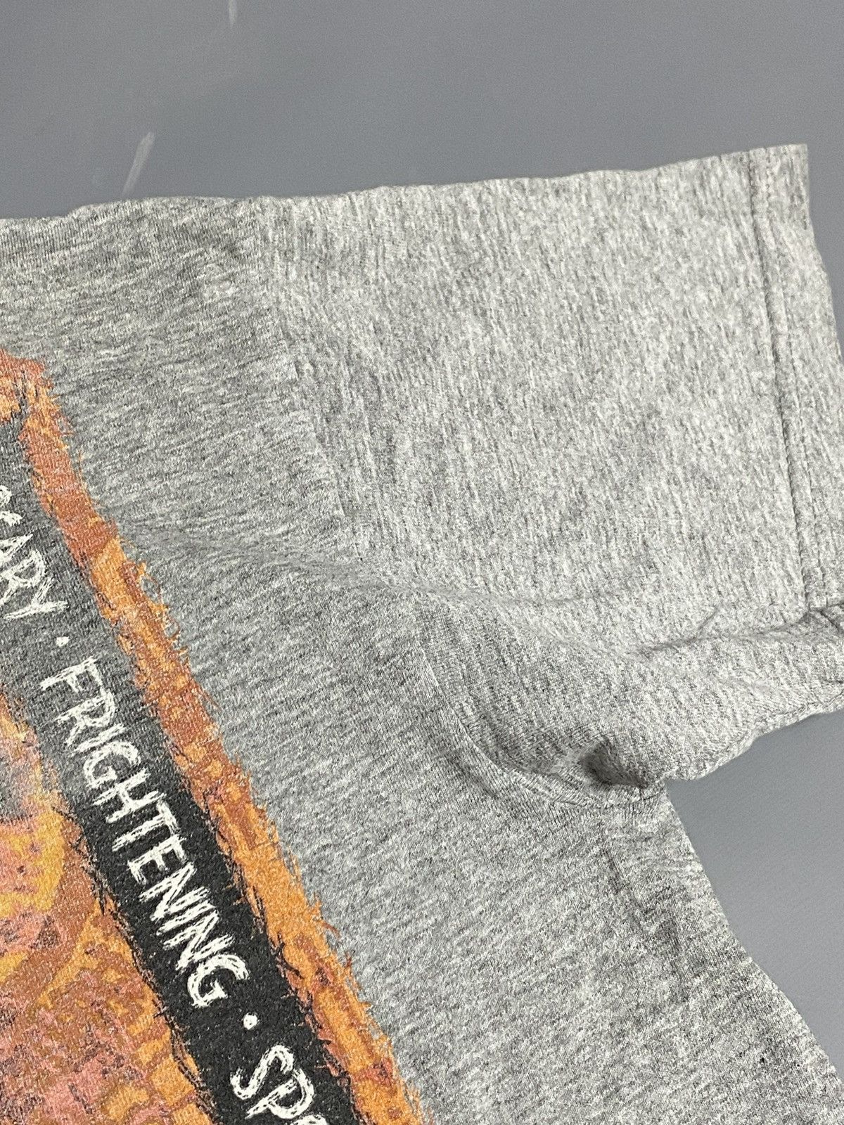 Hard Rock Cafe Vintage Hard Rock Cafe Graphic Halloween 2000 T-Shirt Sz M/L Size US M / EU 48-50 / 2 - 8 Thumbnail