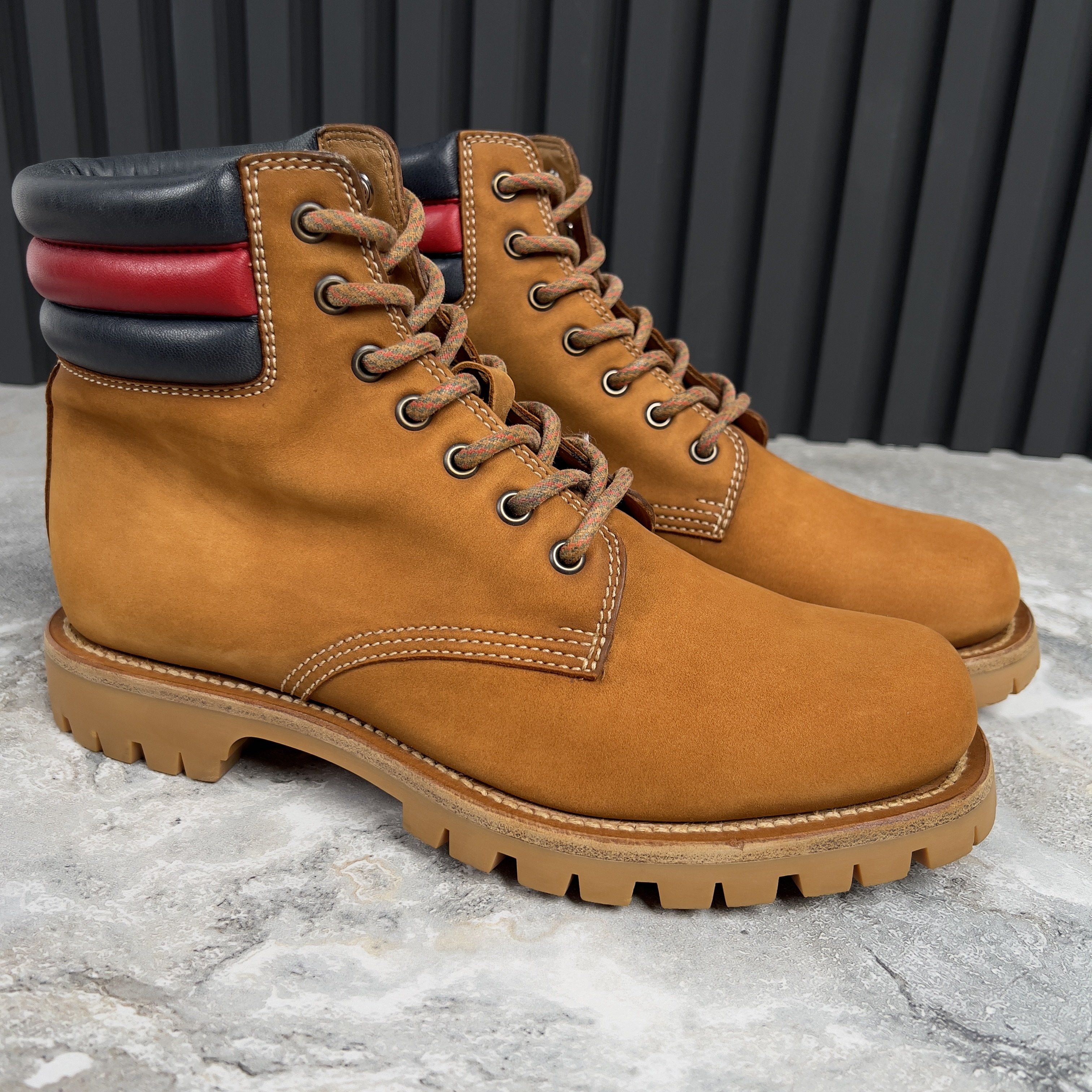 Gucci GUCCI Marland Combat Boots Nubuck Timberland Size US 9.5 / IT 39.5 - 4 Thumbnail