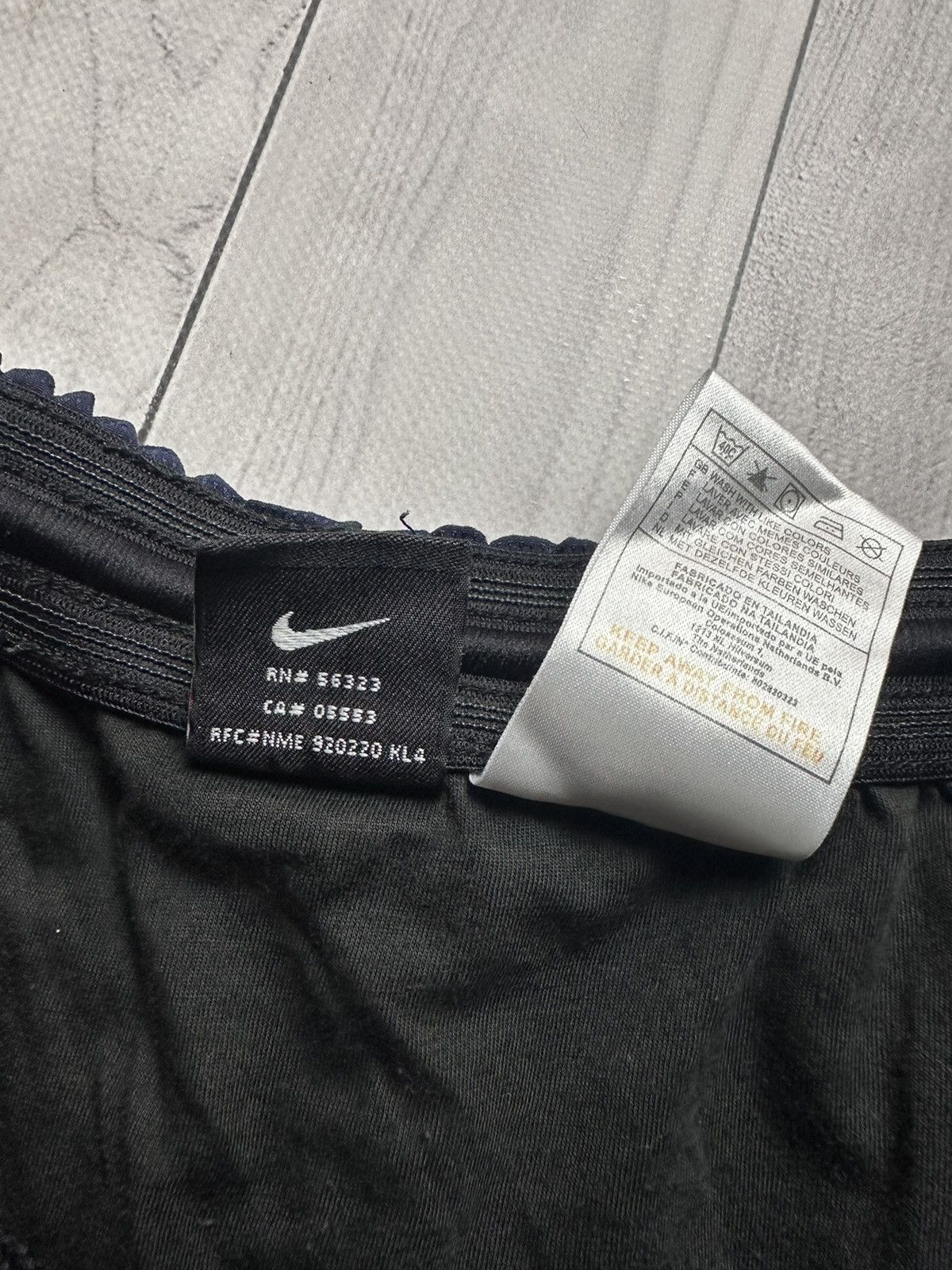 Nike × Vintage Vintage Nike shorts total 90 logo size XL Size US 36 / EU 52 - 5 Thumbnail