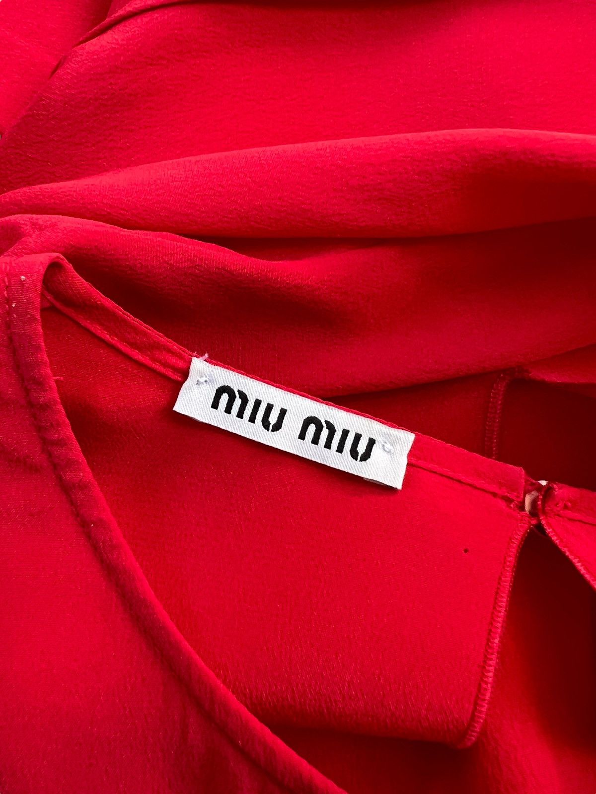 Miu Miu × Prada Miu Miu Red Ruffled Silk Blouse Size S / US 4 / IT 40 - 9 Thumbnail