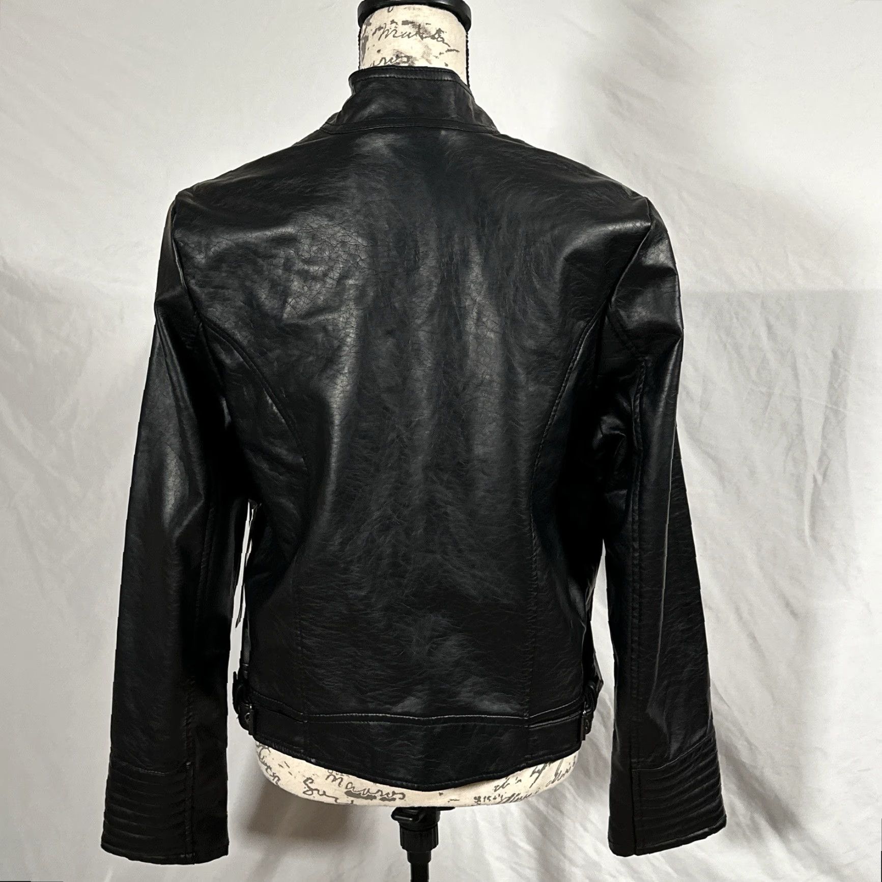 Vintage Maralyn & Me Black Moto Jacket Juniors Extra Large Faux Leather Rockabilly Biker Cropped Short Jacket Style Motorcycle Coat for Women Size XL / US 12-14 / IT 48-50 - 6 Thumbnail