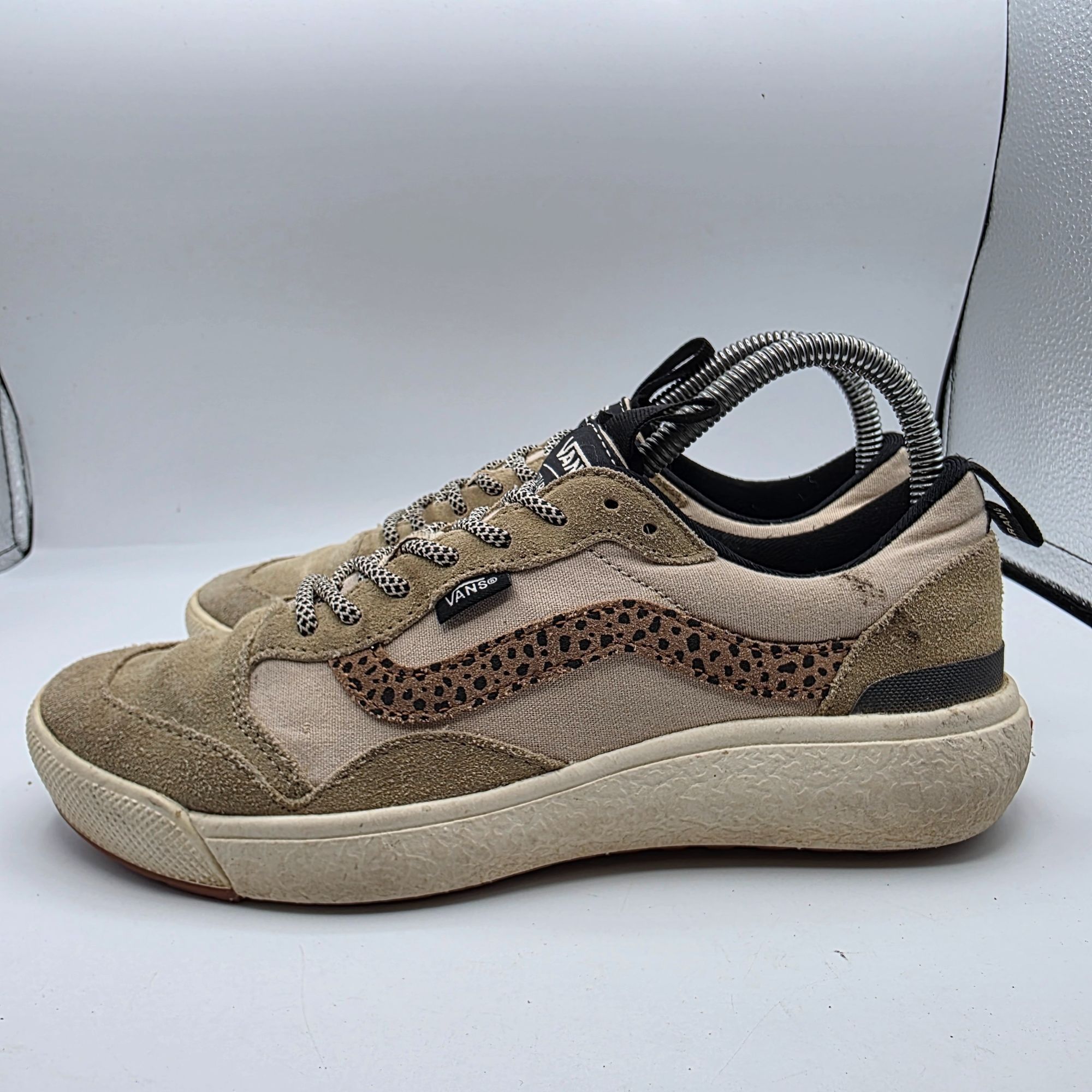 Vans Vans UltraRange Exo Womens Size 7.5 Beige Brown Casual Light Size US 7.5 / IT 37.5 - 13 Thumbnail