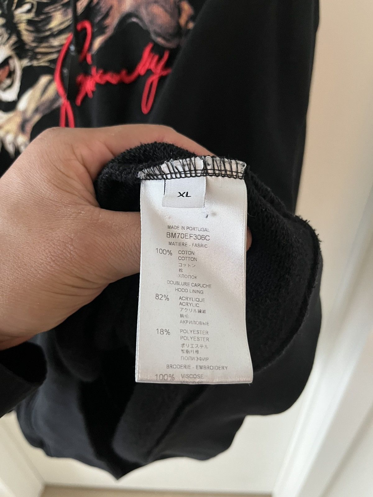 Givenchy Leo print hoodie Size US XL / EU 56 / 4 - 4 Thumbnail