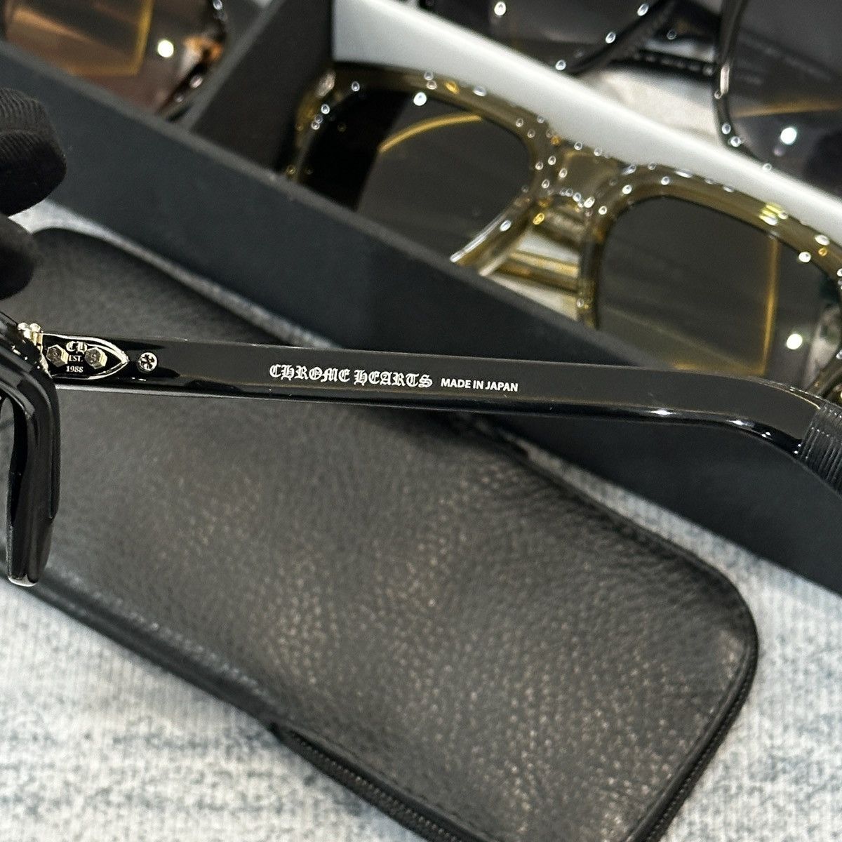 Chrome Hearts CHROME HEARTS SMOKE SHOW SUNGLASSES Size ONE SIZE - 6 Thumbnail