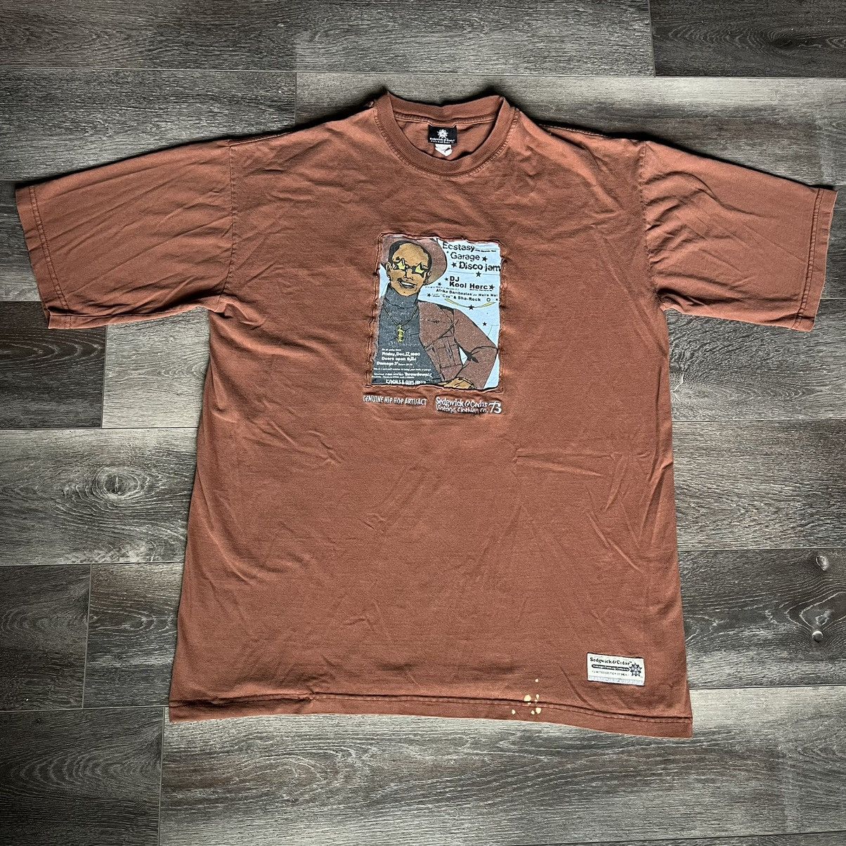 Rap Tees × Vintage Vintage 2000s DJ Kool Herc Sedwig & Cedar Rap Logo Tee Shirt Size US XL / EU 56 / 4 - 3 Thumbnail