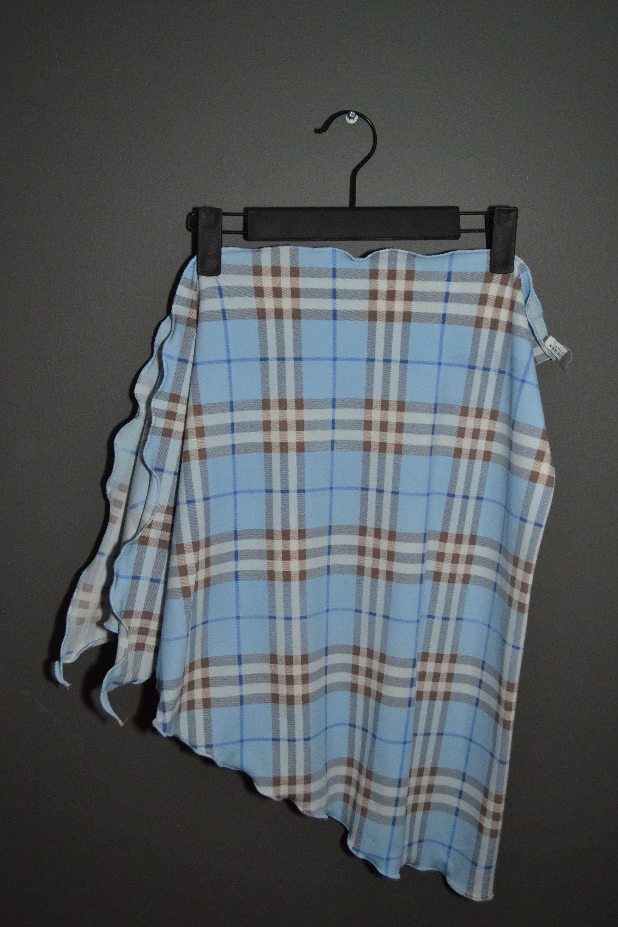 Burberry Burberry L Check Pattern Short Sarong Skirt Size ONE SIZE - 3 Thumbnail