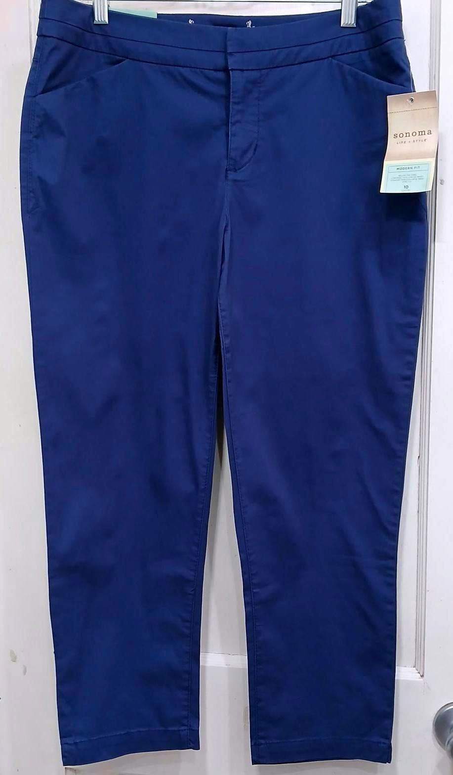 Sonoma Sonoma Life + Style Modern Capri Pants Size 10 Periwinkle Size 32" / US 10 / IT 46 - 1 Thumbnail