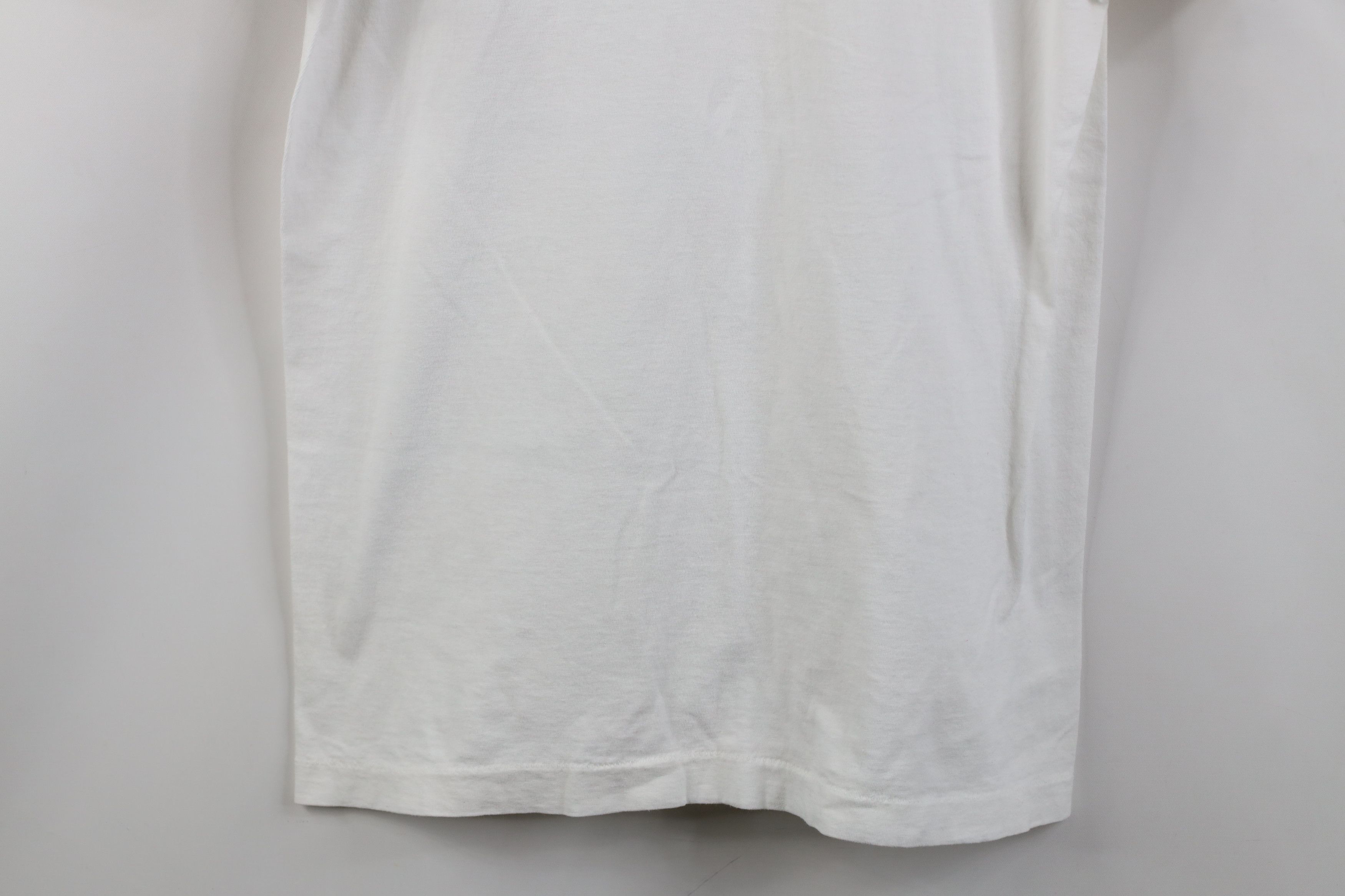 Vintage Vintage 80s 90s Streetwear Cotton V-Neck T-Shirt White USA Size US L / EU 52-54 / 3 - 3 Thumbnail
