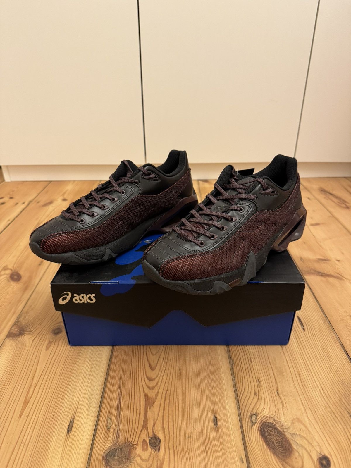 Asics Asics Novalis Gel-Teremoa Size US 9 / EU 42 - 1 Thumbnail