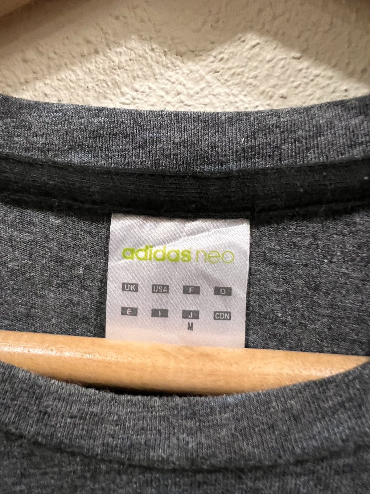 Adidas Adidas Neo Shirt Size US M / EU 48-50 / 2 - 4 Thumbnail