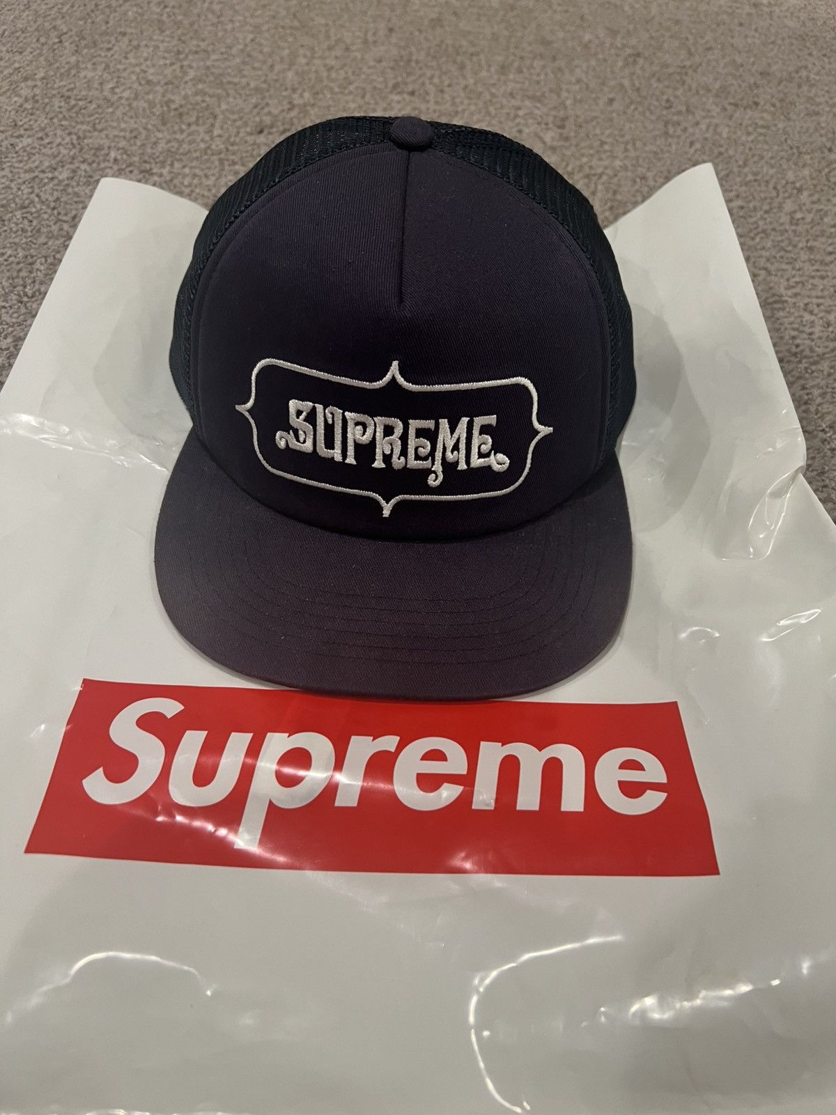 Supreme Supreme snapbaack Size ONE SIZE - 1 Thumbnail