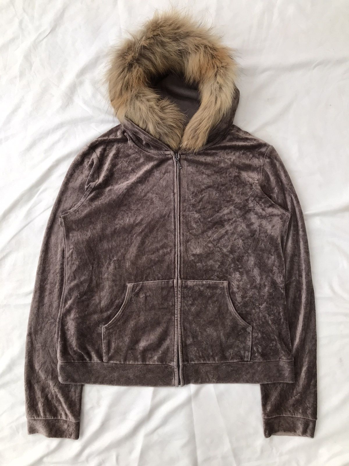 image of 14Th Addiction x Kmrii Japanese Velvet Furhoodie Archived Lgb Ifsix Styled in Brown (Size Medium)
