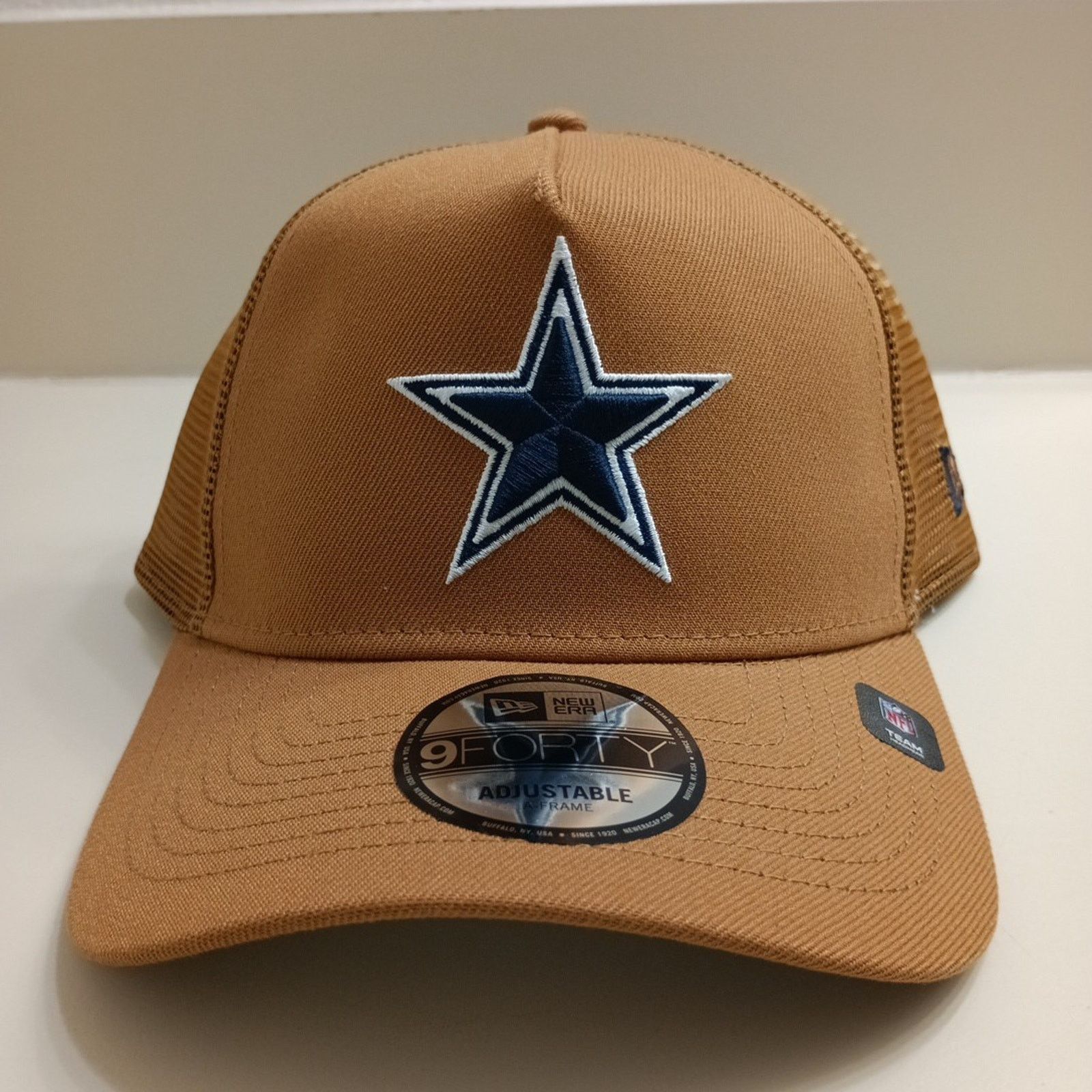 New Era Dallas Cowboys New Era 9Forty Adjustable Trucker Hat Brown Size ONE SIZE - 1 Thumbnail