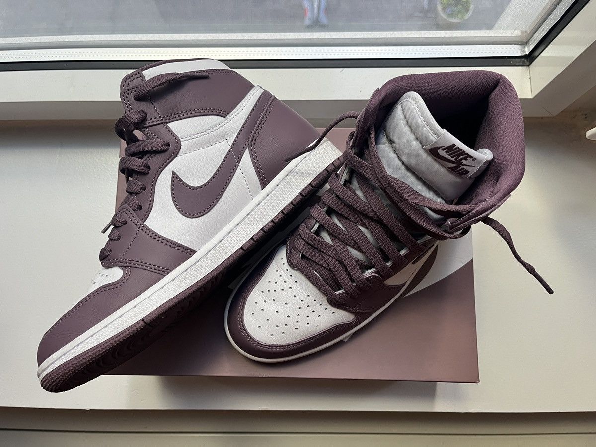 Jordan Brand × Nike Jordan 1 Retro High Mauve Size US 8 / EU 41 - 2 Thumbnail
