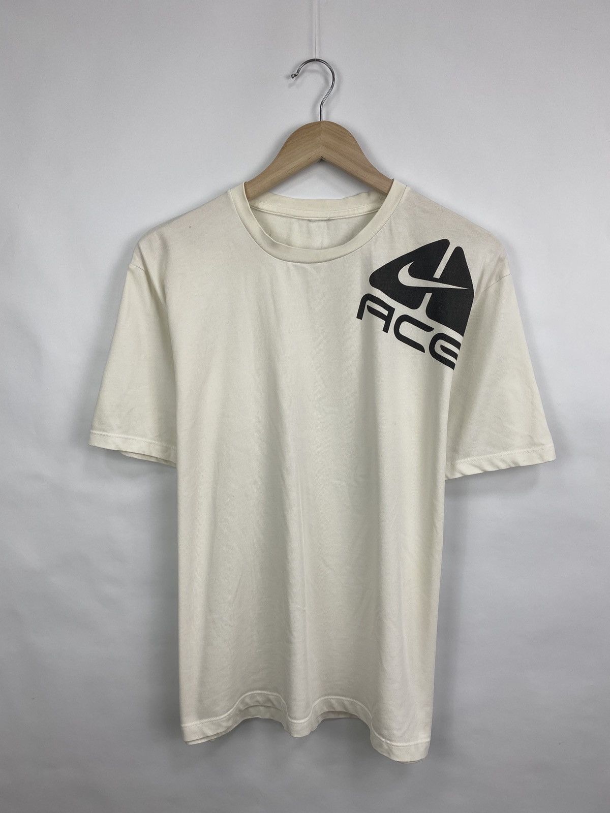 Nike ACG 🇺🇸 Vintage Y2K Nike ACG T-Shirt Rare Retro Hype Size US M / EU 48-50 / 2 - 3 Thumbnail