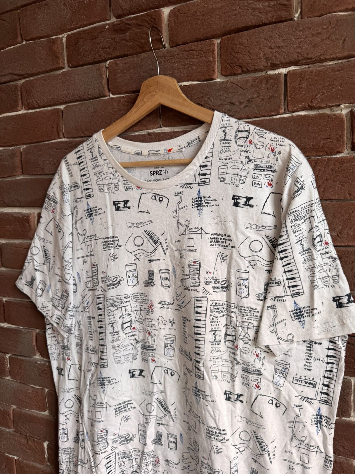 Jean-Michel Basquiat Jean Michel Basquiat x Uniqlo MOMA XL Art Tee Rare Print Size US XL / EU 56 / 4 - 6 Thumbnail