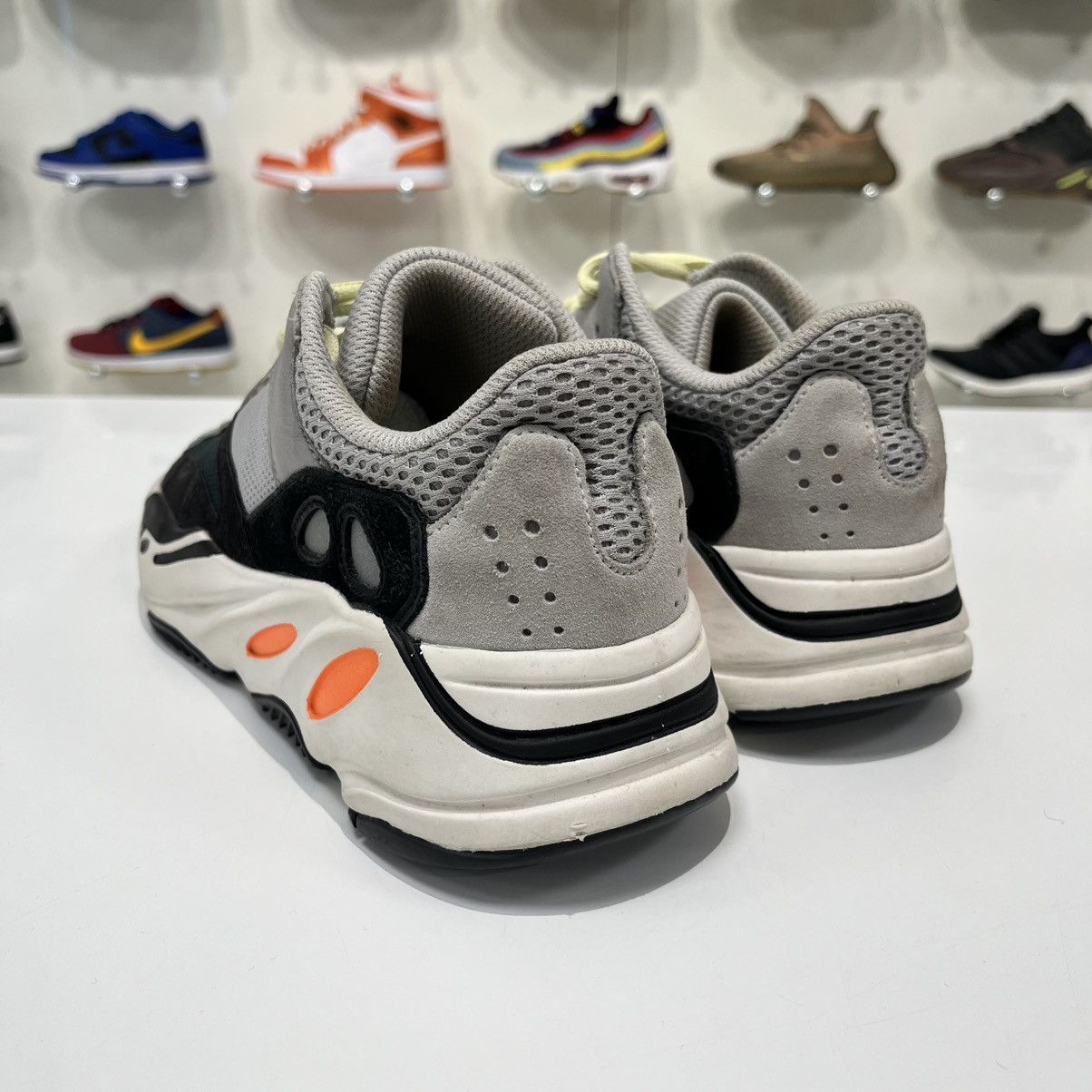 Adidas Adidas Yeezy Boost 700 Wave Runner Size US 5.5 / EU 38 - 3 Thumbnail
