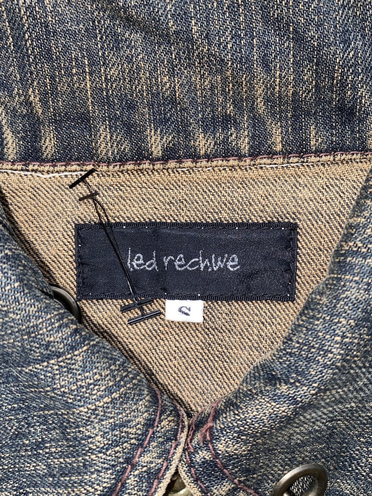 If Six Was Nine × Japanese Brand × Le Grande Bleu (L.G.B.) 2000s Led Rechwe Mud Wash Pierced Denim Jacket Size US S / EU 44-46 / 1 - 9 Thumbnail