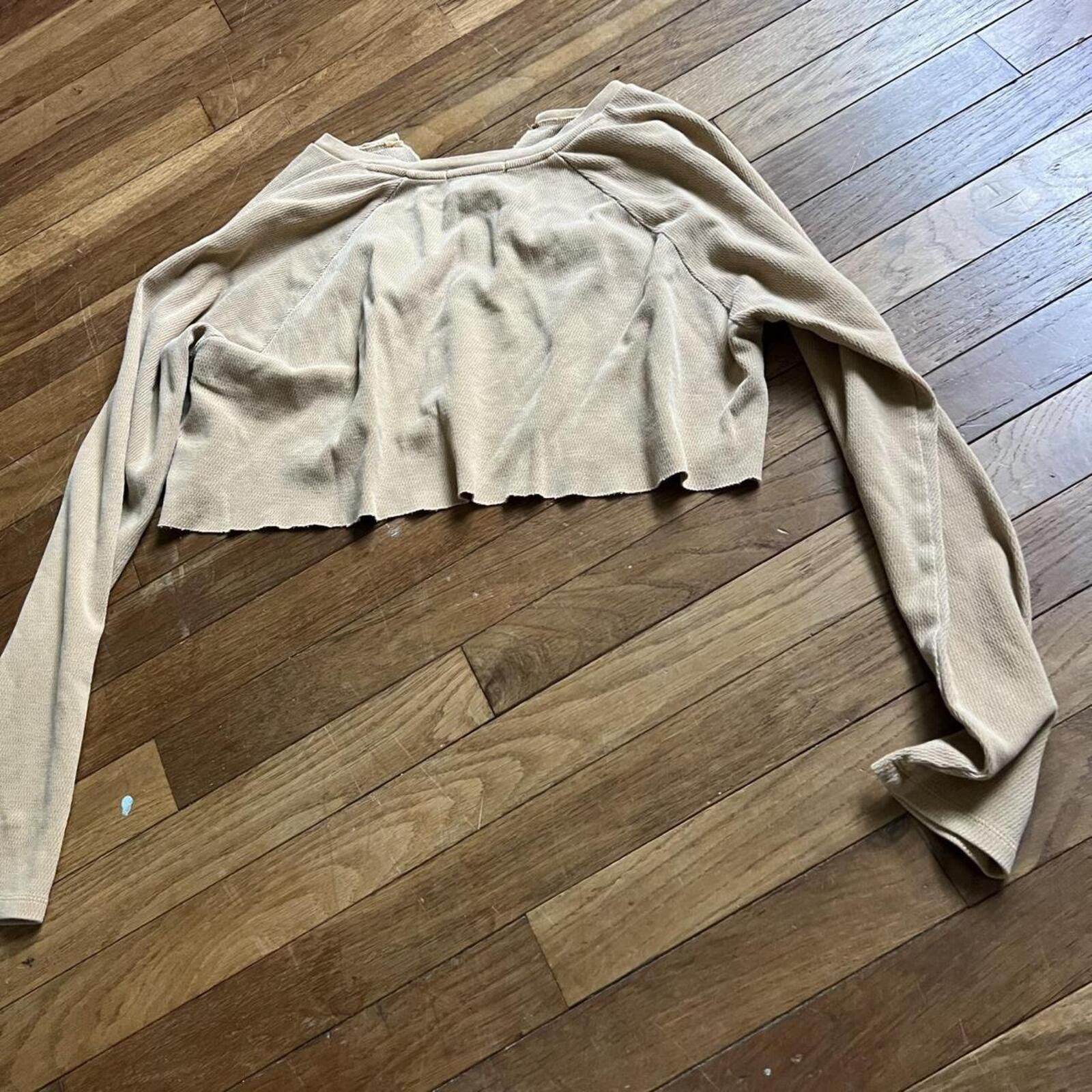 Forever 21 tan Brooklyn cropped long sleeve top Size S / US 4 / IT 40 - 5 Thumbnail