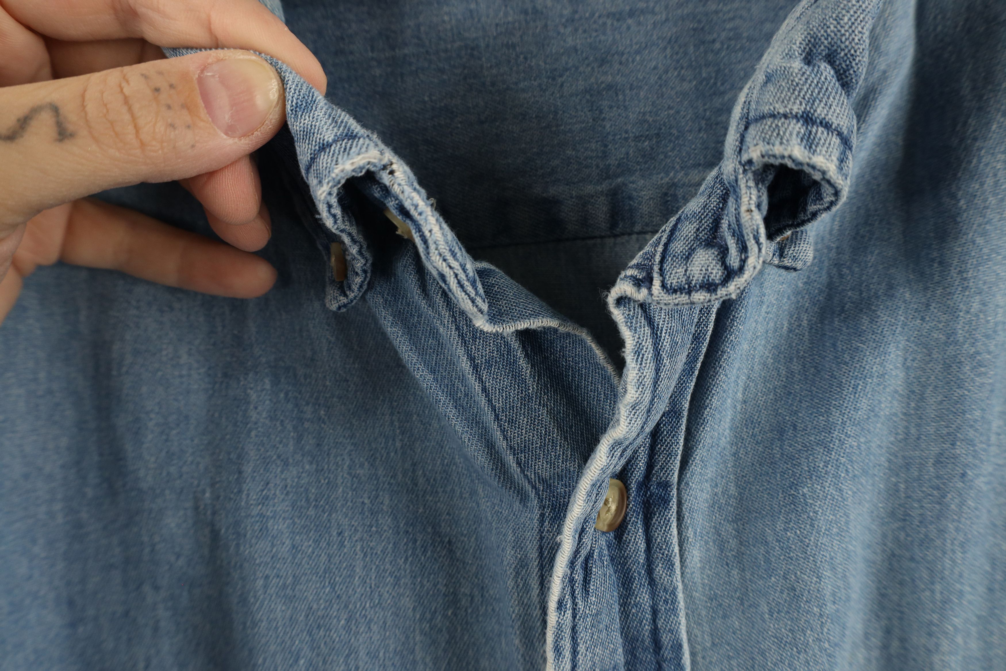 Vintage Vintage 90s Streetwear Short Sleeve Denim Button Down Shirt Size US XXL / EU 58 / 5 - 7 Thumbnail