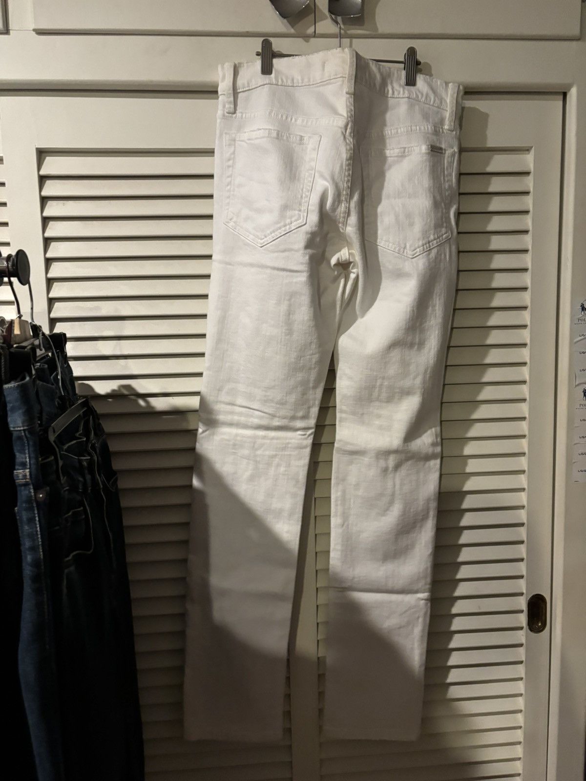 Joe's Joe’s white distressed patches denim jeans size 31 Size US 31 - 2 Thumbnail
