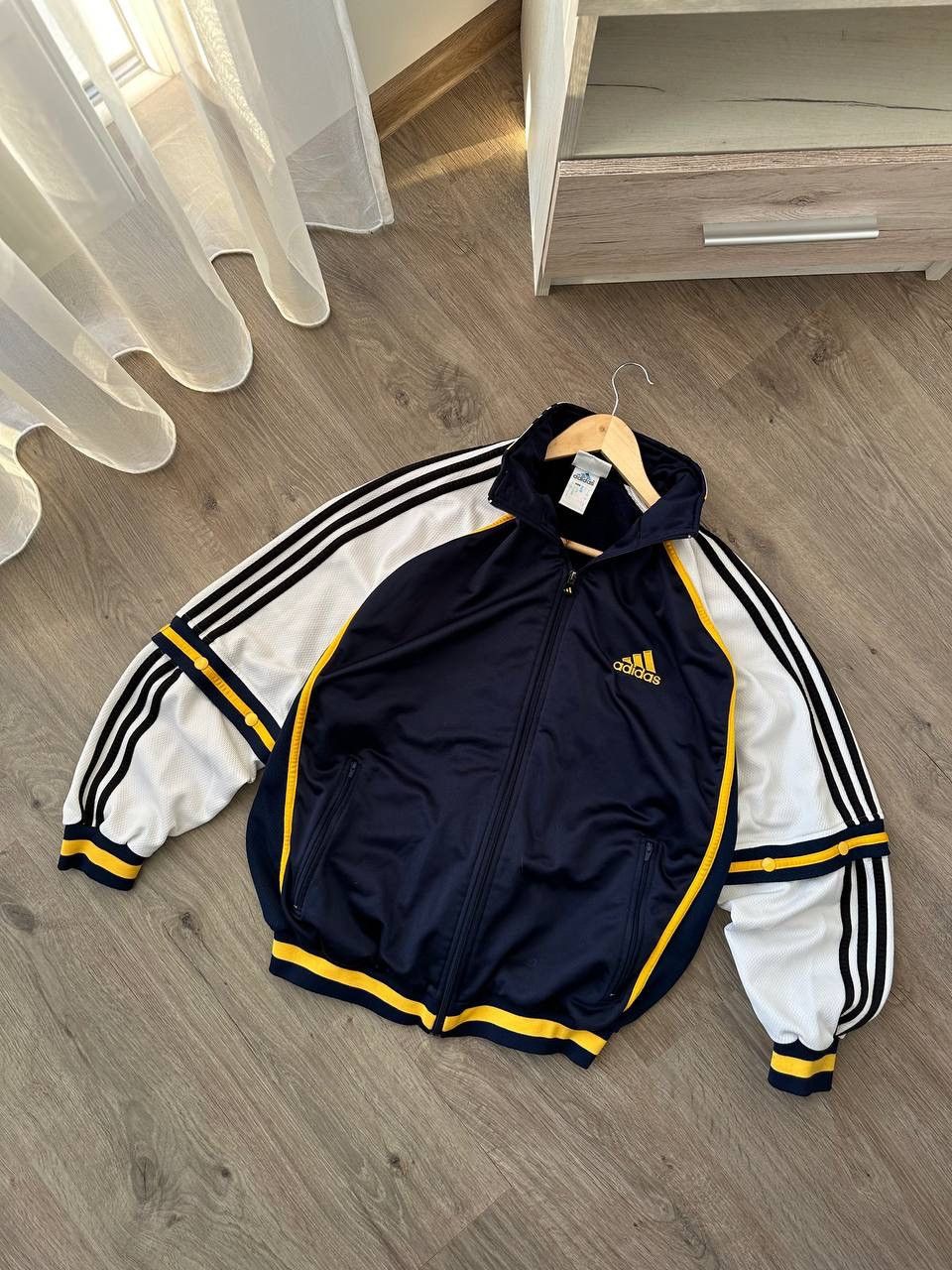 Adidas × Vintage Vintage Adidas Transforms Sportswear Full Zip Hoodie Size US L / EU 52-54 / 3 - 3 Thumbnail