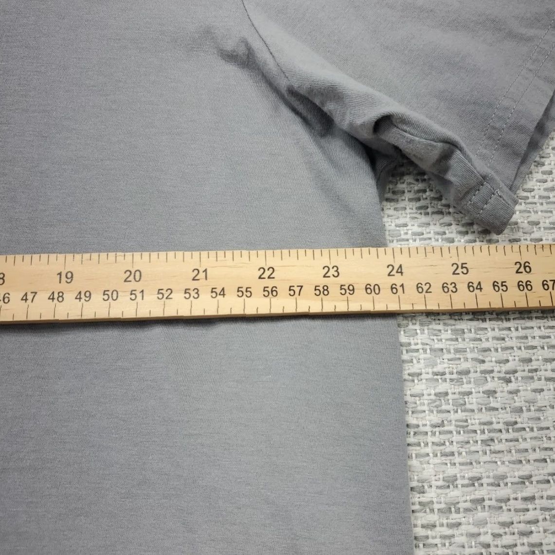 Tommy Bahama Tommy Bahama T Shirt Mens XL Tees The Season Christmas Gray Short Sleeve Shirt Mens XL Gray Tommy Bahama Graphic Tee Size US XL / EU 56 / 4 - 7 Thumbnail