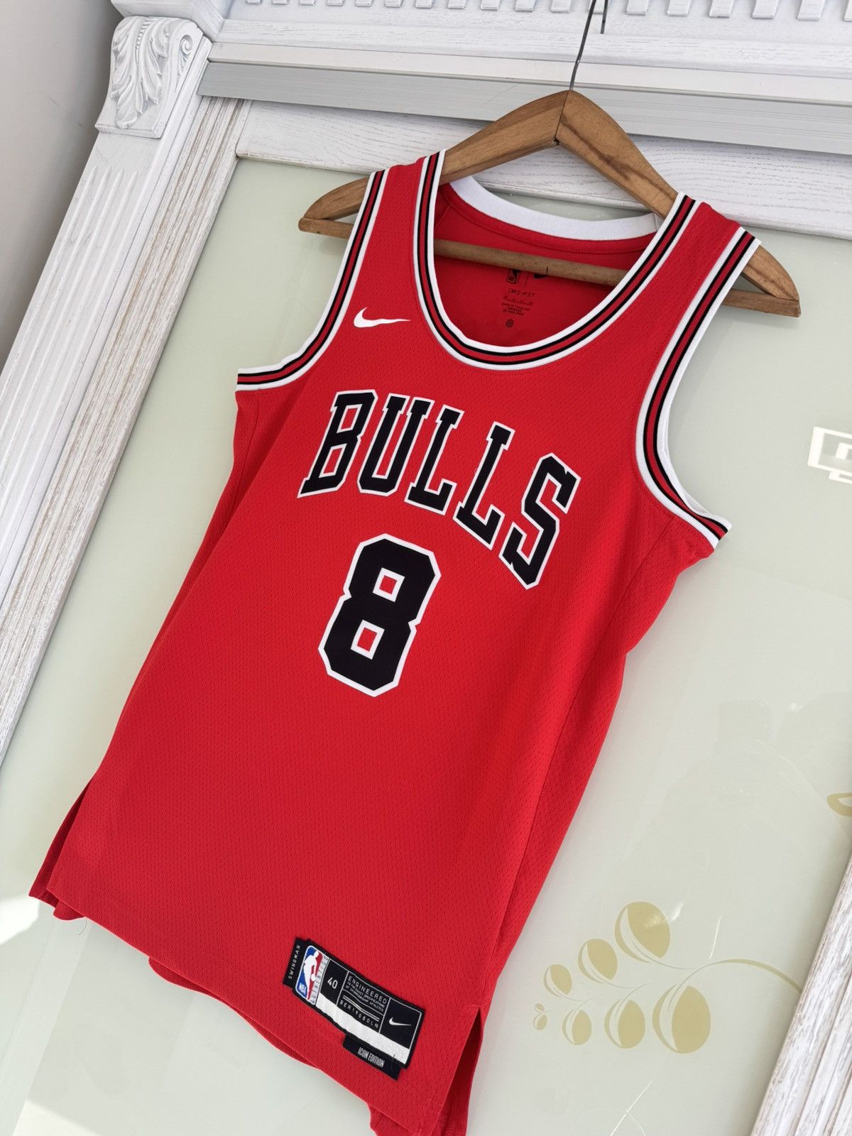 Nike Lavine #8 Chicago Bulls Basketball Jersey NBA Shirt Kit Size US S / EU 44-46 / 1 - 3 Thumbnail