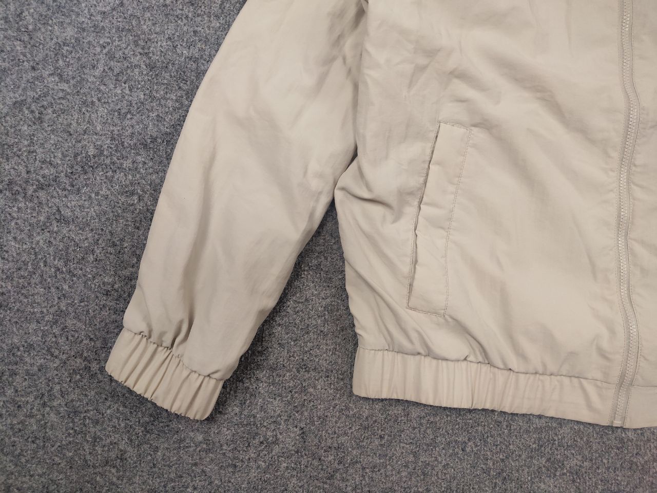 Tommy Hilfiger Tommy Hilfiger essential casual bomber Beige Zip Jacket Size US XL / EU 56 / 4 - 5 Thumbnail
