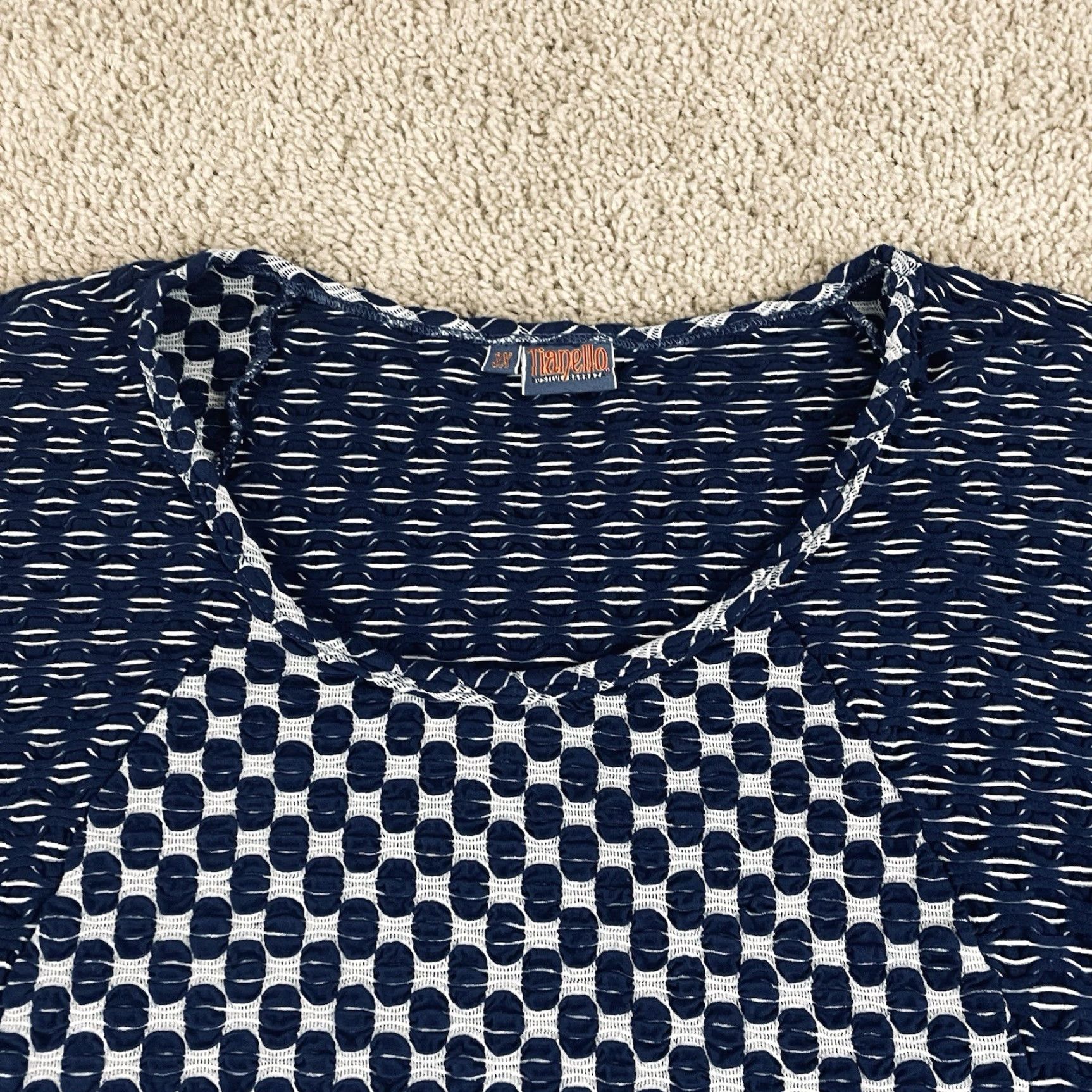 Vintage VINTAGE? No. Tianello Koi Top Womens Plus Size 3X Blue 3/4 Sleeves Texture Pattern Knit 120 Size XXL / US 16-18 / IT 52-54 - 4 Thumbnail