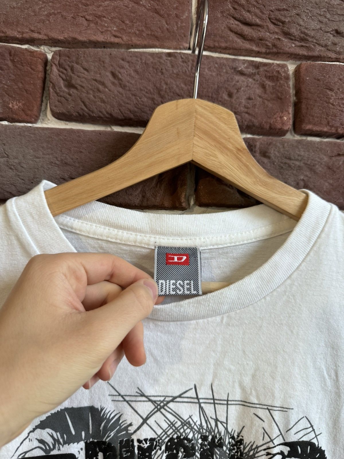 Diesel Y2K Diesel Avant Garde Tshirt M white Streetwear Hype Size US M / EU 48-50 / 2 - 4 Thumbnail
