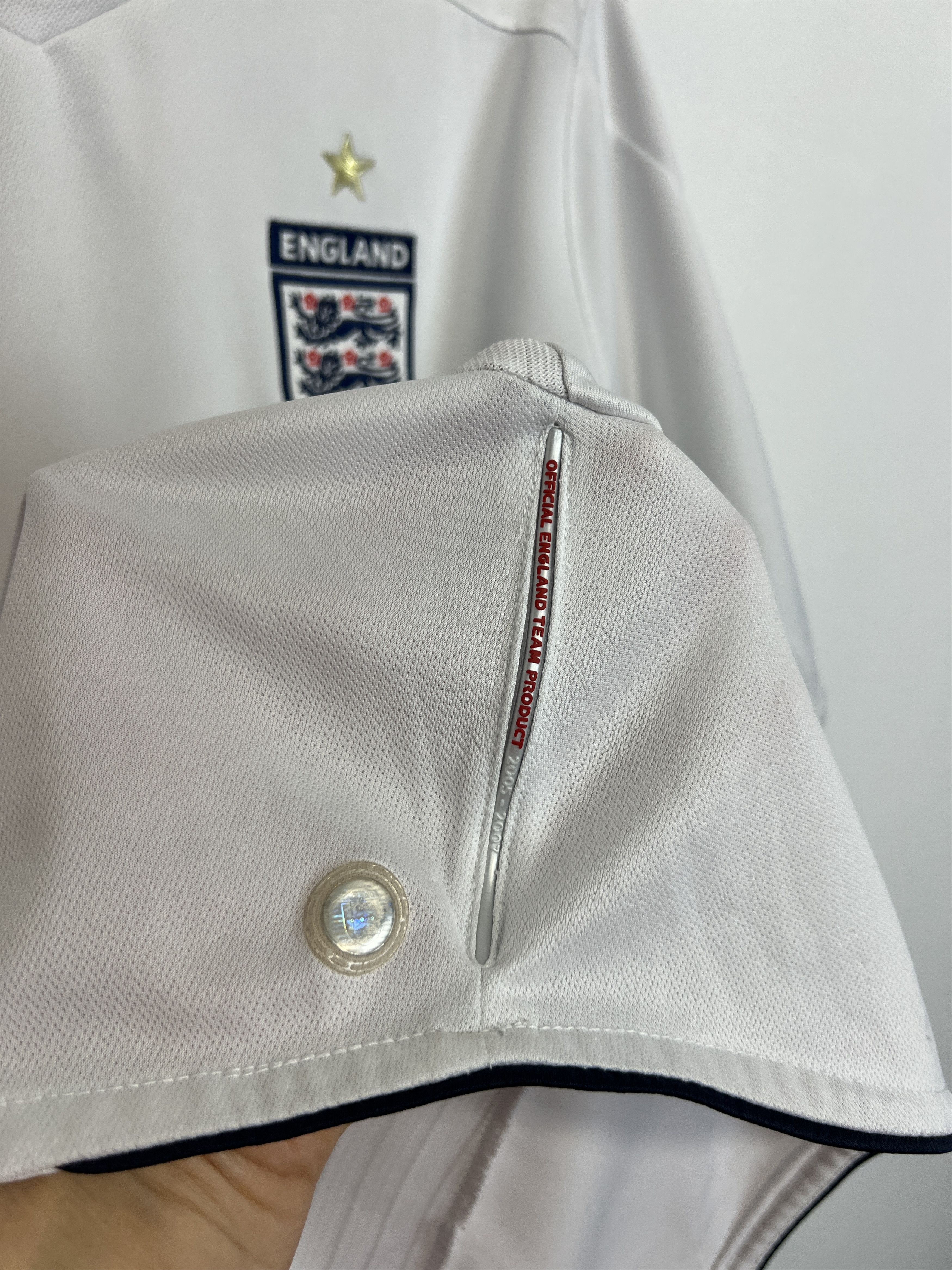 Umbro England Home football shirt Soccer Umbro Jersey Trikot Rare Size US L / EU 52-54 / 3 - 5 Thumbnail