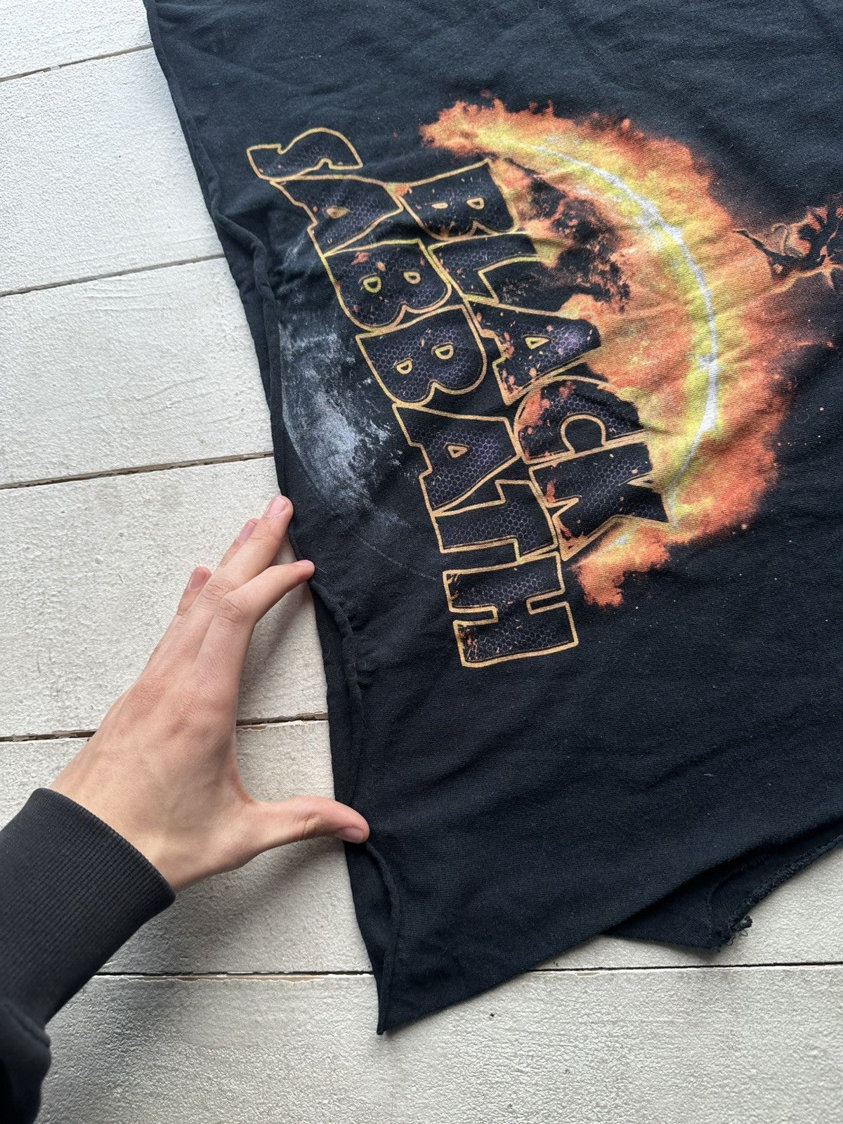 Black Sabbath 🚨 BLACK SABBATH CROPPED Tee band big logo ROCK Size US M / EU 48-50 / 2 - 3 Thumbnail