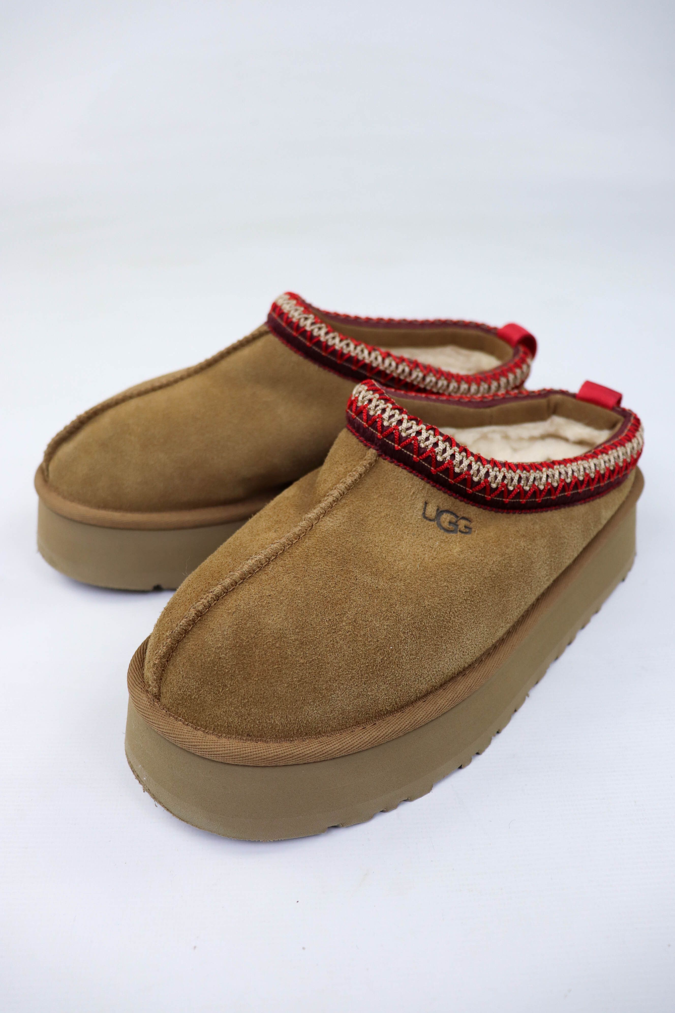 Ugg UGG W Tazz Tan Beige S/N 1122553 Shoes Size US 8 / IT 38 - 6 Thumbnail