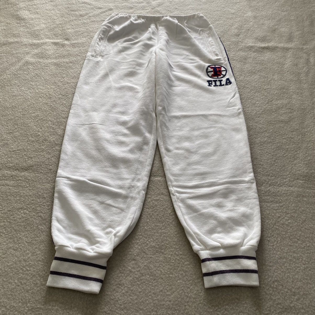 Fila × Japanese Brand × Vintage Fila Embroidered Logo Jogger Pants w28-30 Size 30" / US 8 / IT 44 - 2 Thumbnail