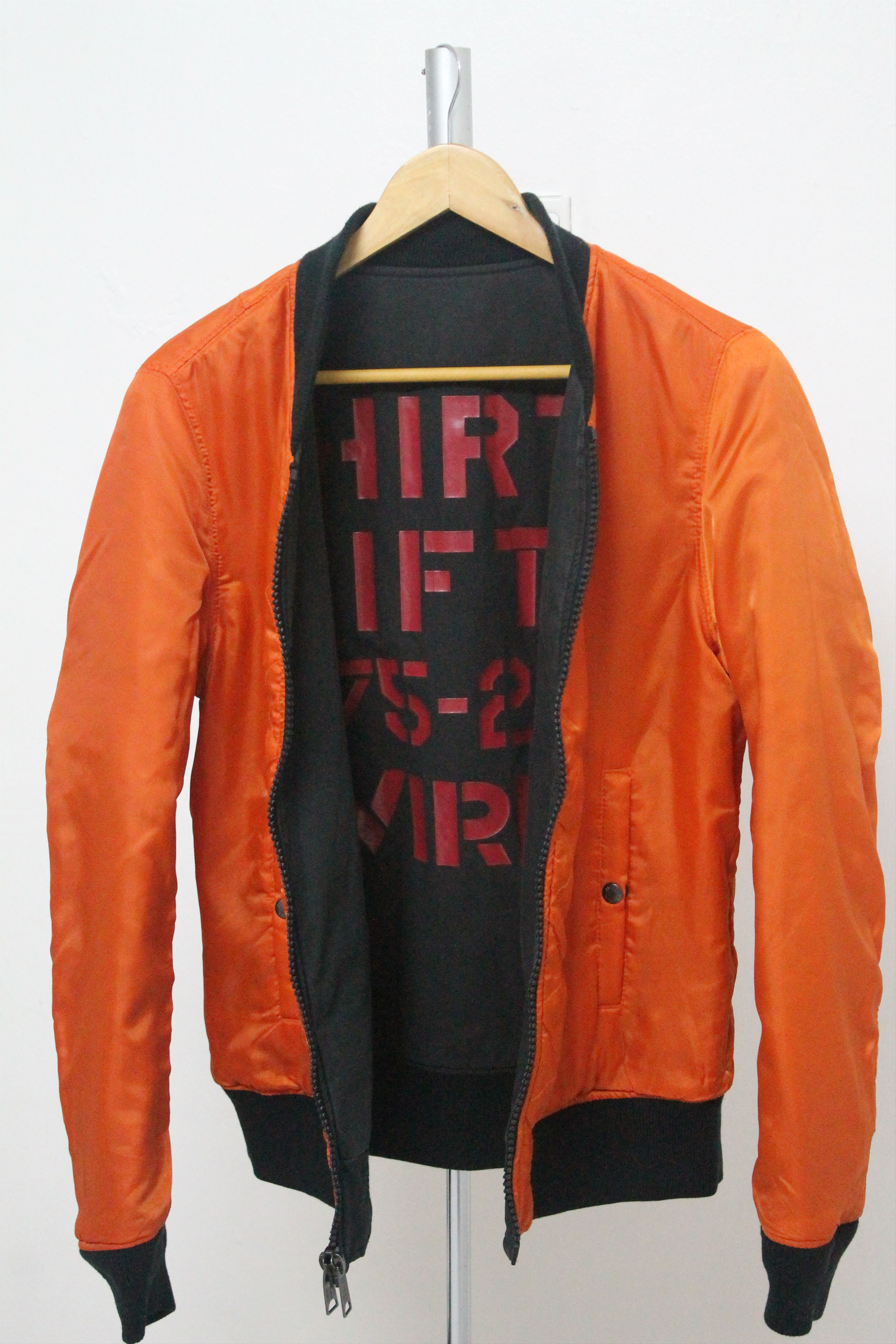Avirex Vintage AVIREX 35th Anniversary Reversible Bomber Jacket. Size US M / EU 48-50 / 2 - 13 Thumbnail