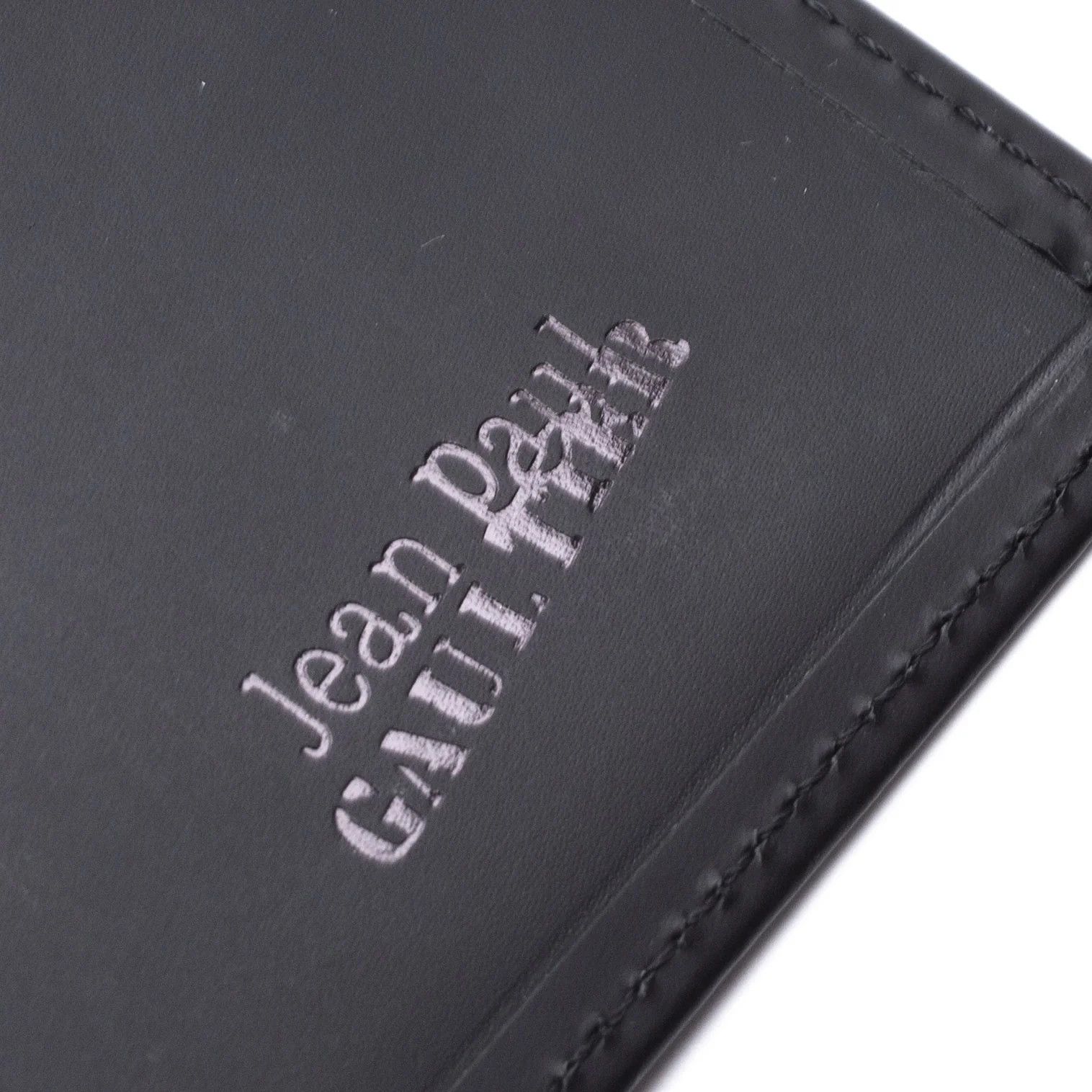 Jean Paul Gaultier Metal Logo Pass Case in Black Size ONE SIZE - 9 Thumbnail