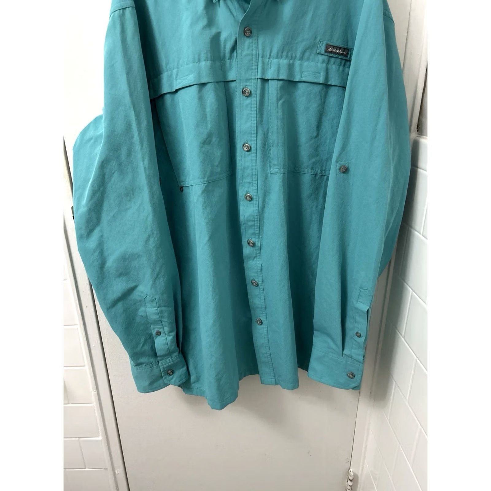 Eddie Bauer Eddie Bauer Shirt Mens XL Aqua Blue Button Down Fishing Outdoor Vented L/S Size US XL / EU 56 / 4 - 3 Thumbnail