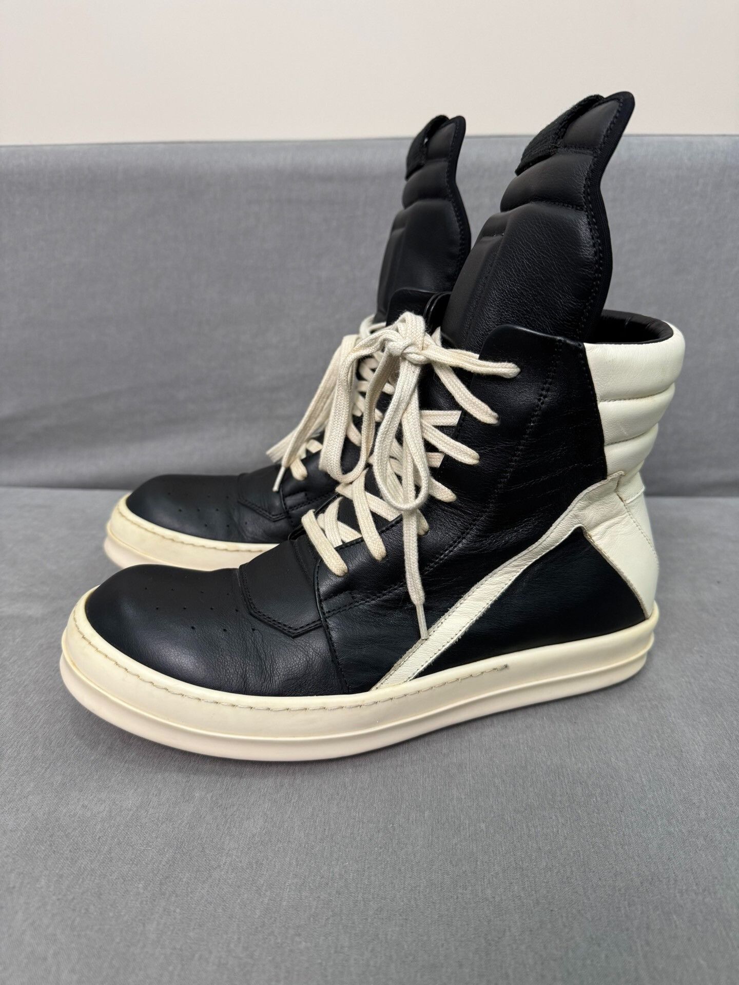 Rick Owens rick owens black and white high-top sneakers Size US 9 / EU 42 - 1 Thumbnail