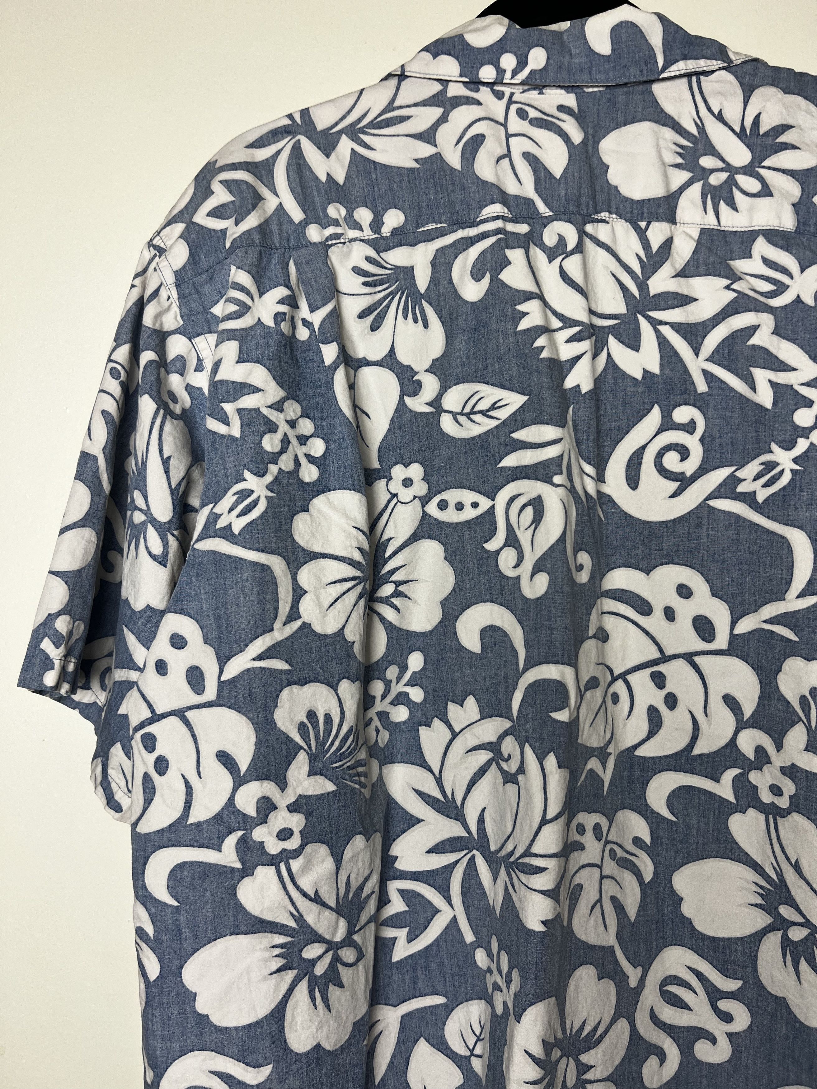 Vintage Vntg 80s Hawaiian Shirt: Barefoot in Paradise Aloha Print Size US L / EU 52-54 / 3 - 9 Thumbnail