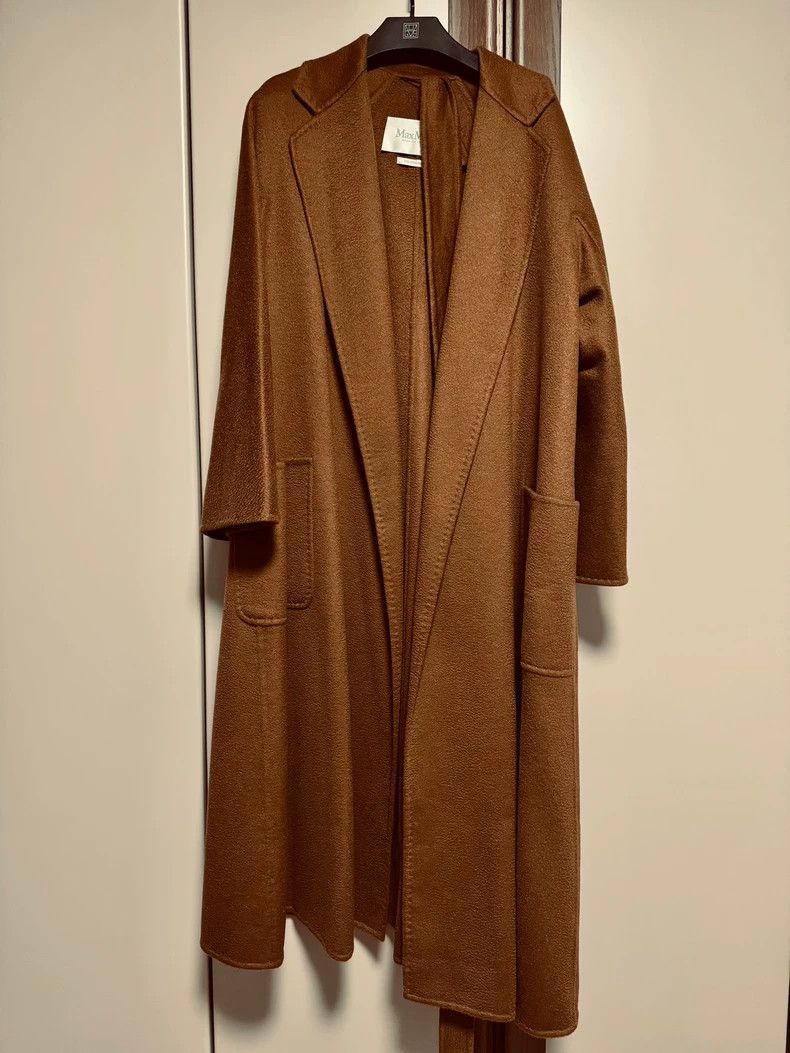 Max Mara Max Mara Ludmilla cashmere coat Size L / US 10 / IT 46 - 1 Thumbnail