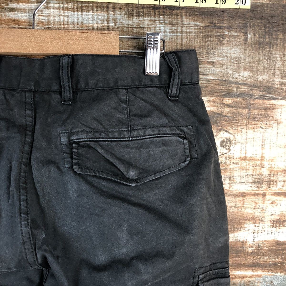 Japanese Brand Uniqlo Black Cargo utility tactical Multipocket Pants #A2561 Size US 30 / EU 46 - 19 Thumbnail