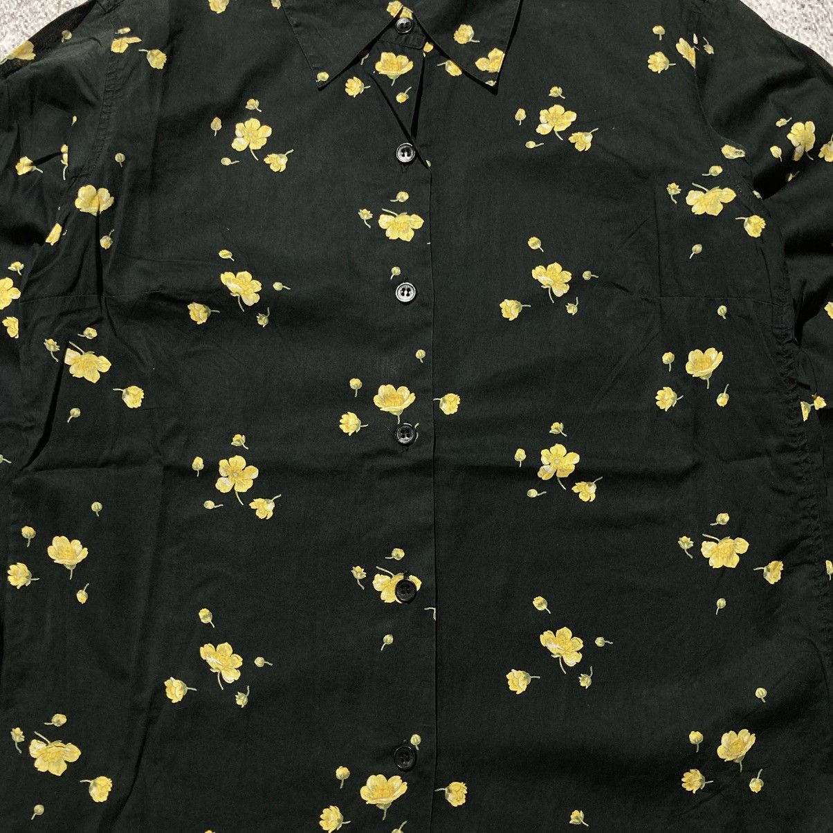 agnes b. 🇫🇷Vintage agnes b. Paris Flowers Button Up Shirt Luxury Black Size US S / EU 44-46 / 1 - 5 Thumbnail
