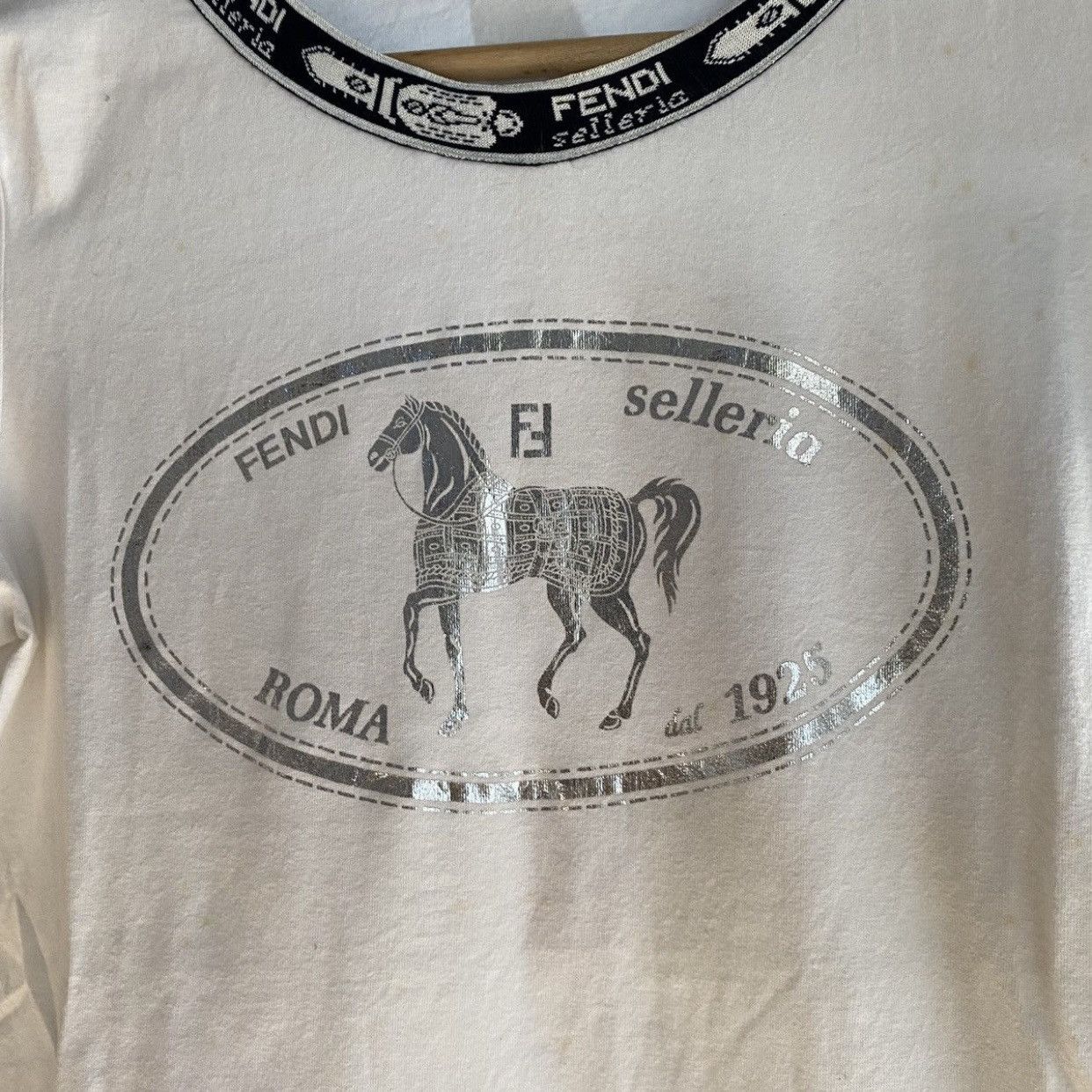 Fendi Fendi Selleria Roma Horse Logo Monogram Trim T-Shirt White Size M / US 6-8 / IT 42-44 - 5 Thumbnail