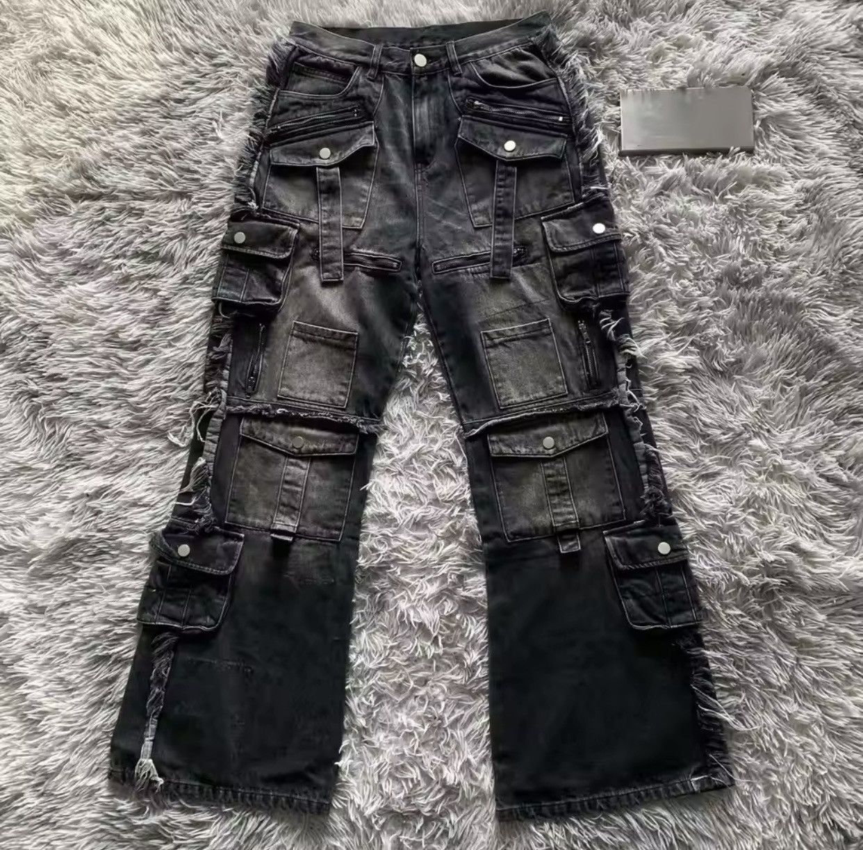 Heavy Industry Punk Multi-Pocket Harajuku Washed Jeans