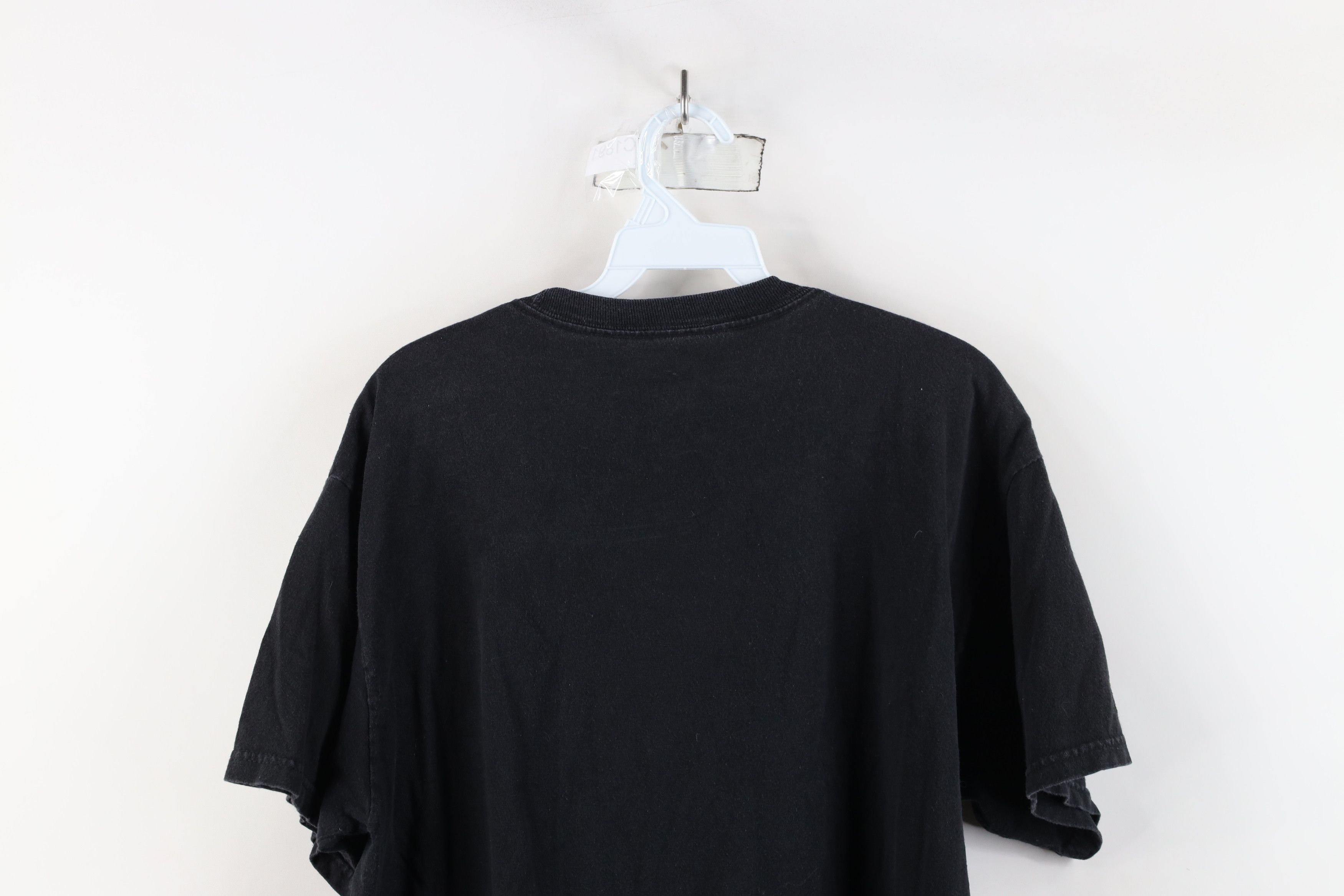Etnies × Vintage Vintage Etnies Skateboarding Out Big Logo T-Shirt Black Size US L / EU 52-54 / 3 - 12 Thumbnail